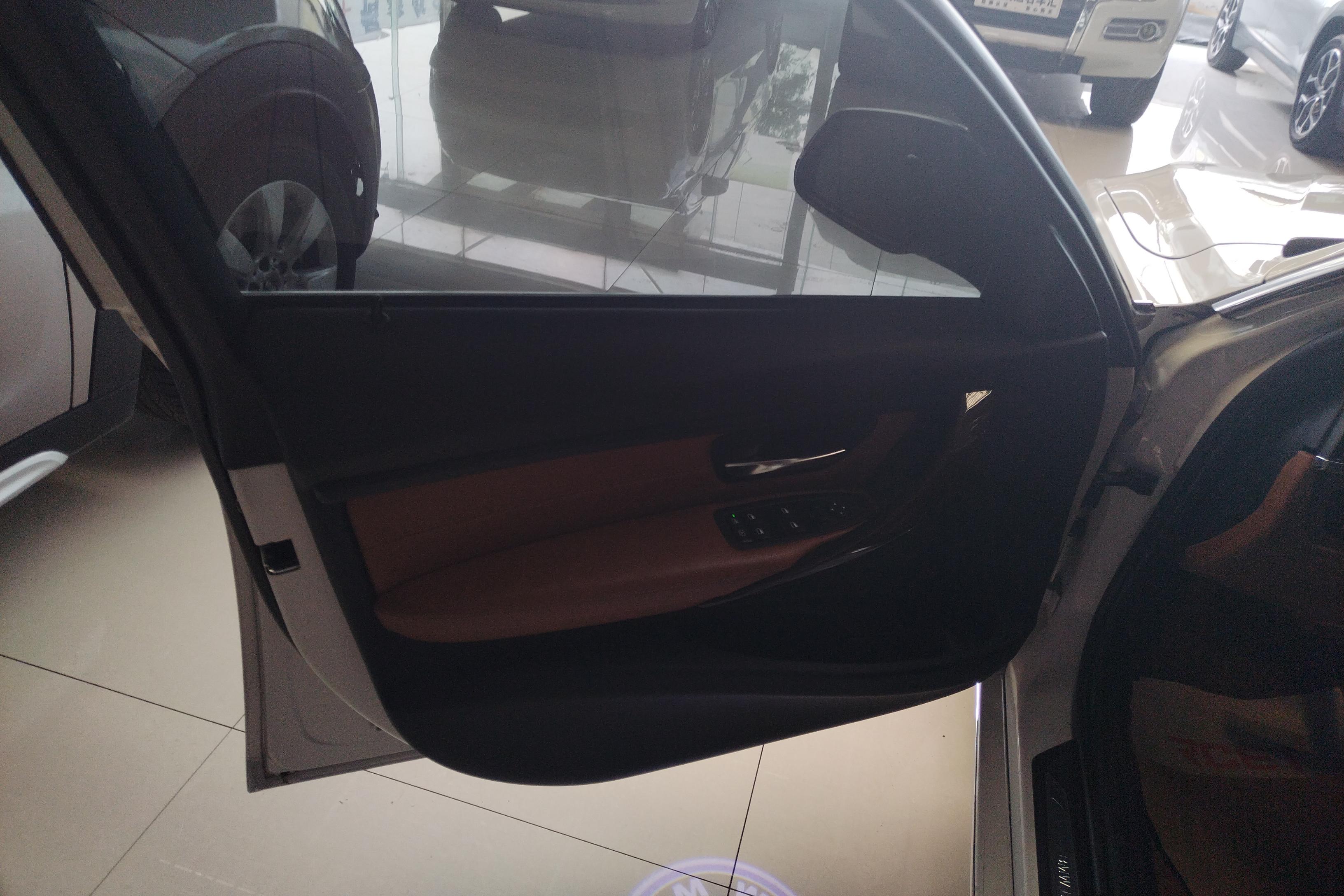 宝马3系 320Li 2014款 2.0T 自动 汽油 豪华设计套装 (国Ⅳ) 