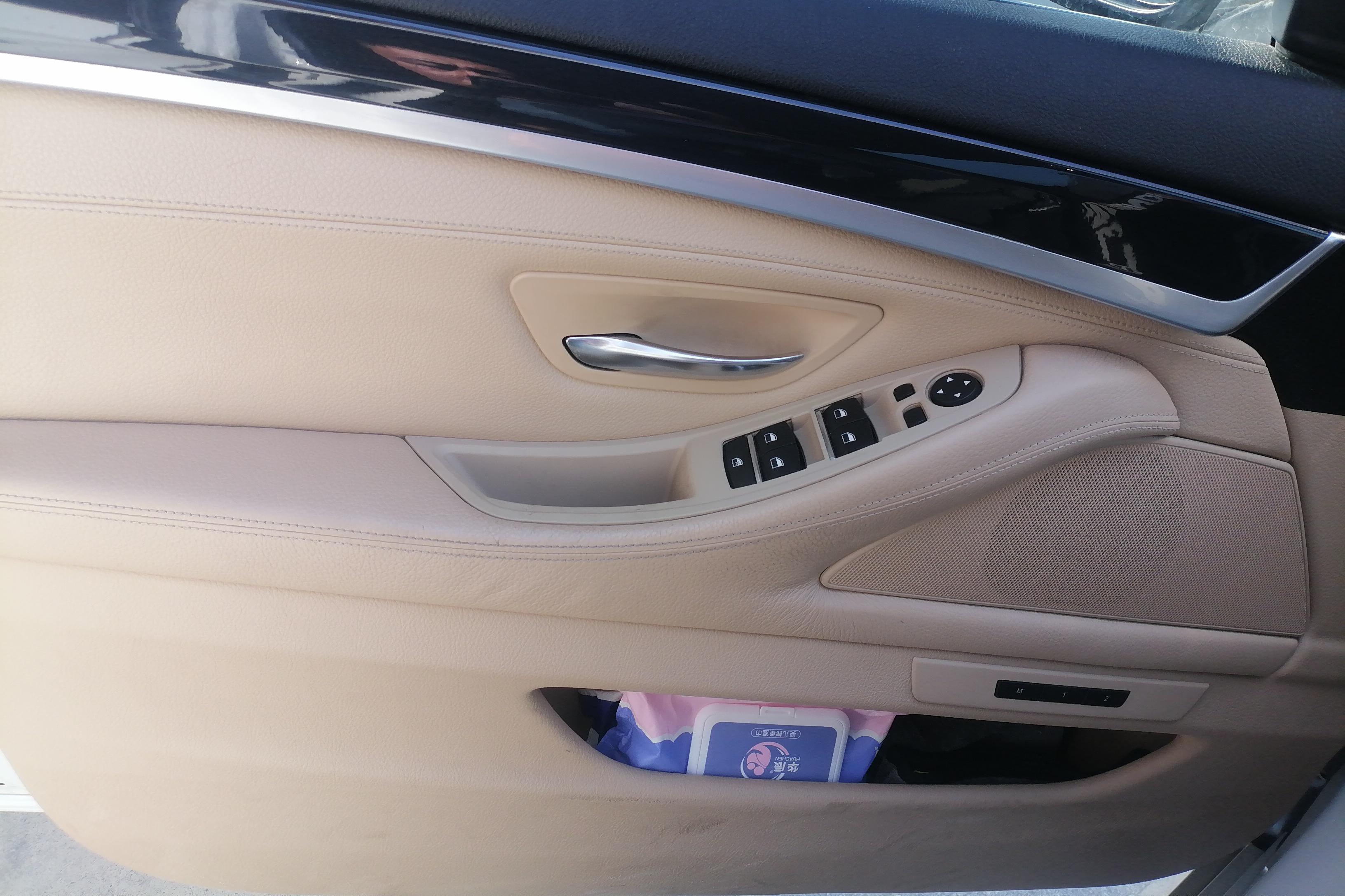 宝马5系 520Li 2012款 2.5L 自动 汽油 典雅型 (国Ⅳ) 