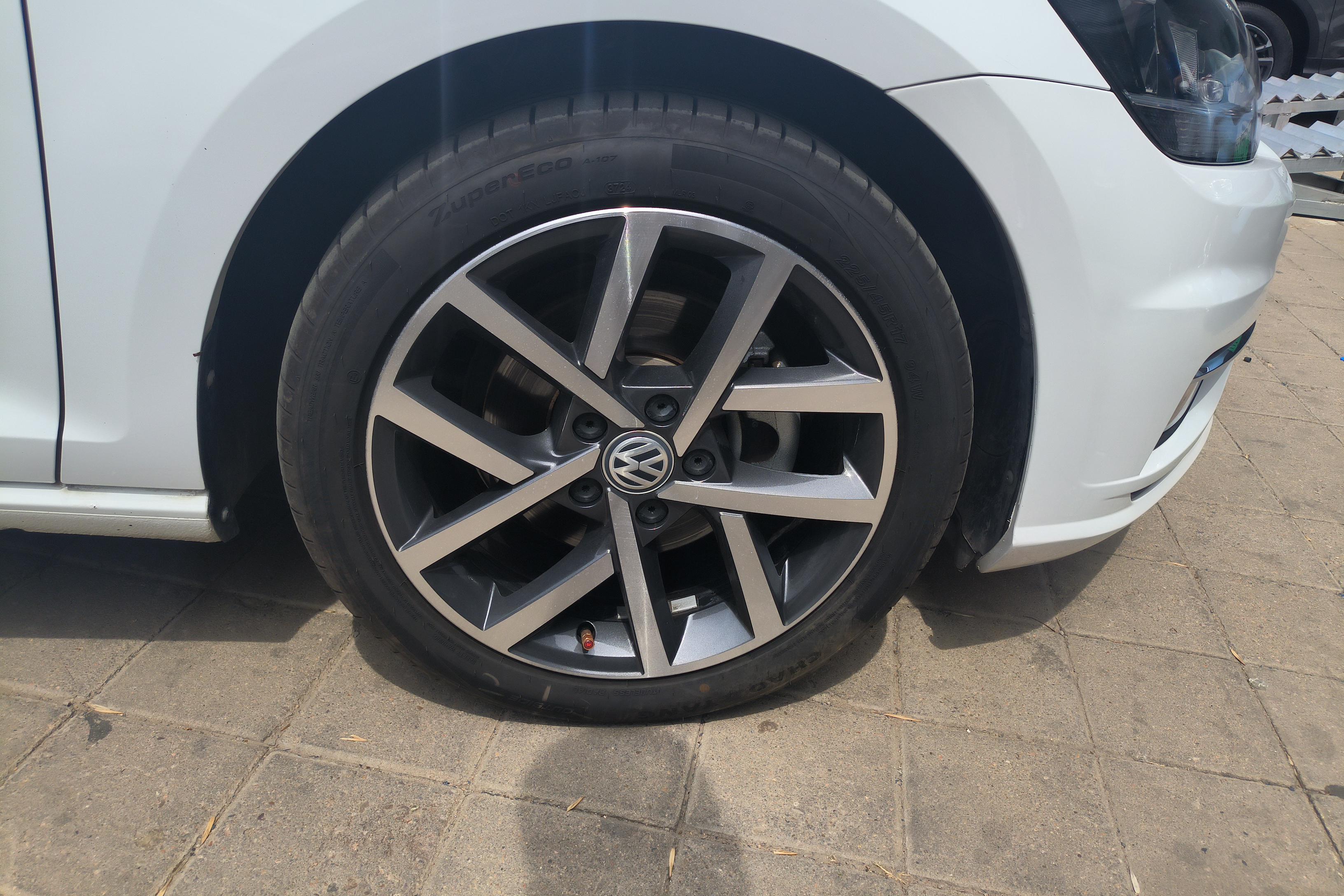 大众高尔夫 2019款 1.4T 自动 汽油 280TSI豪华型 (国Ⅴ) 