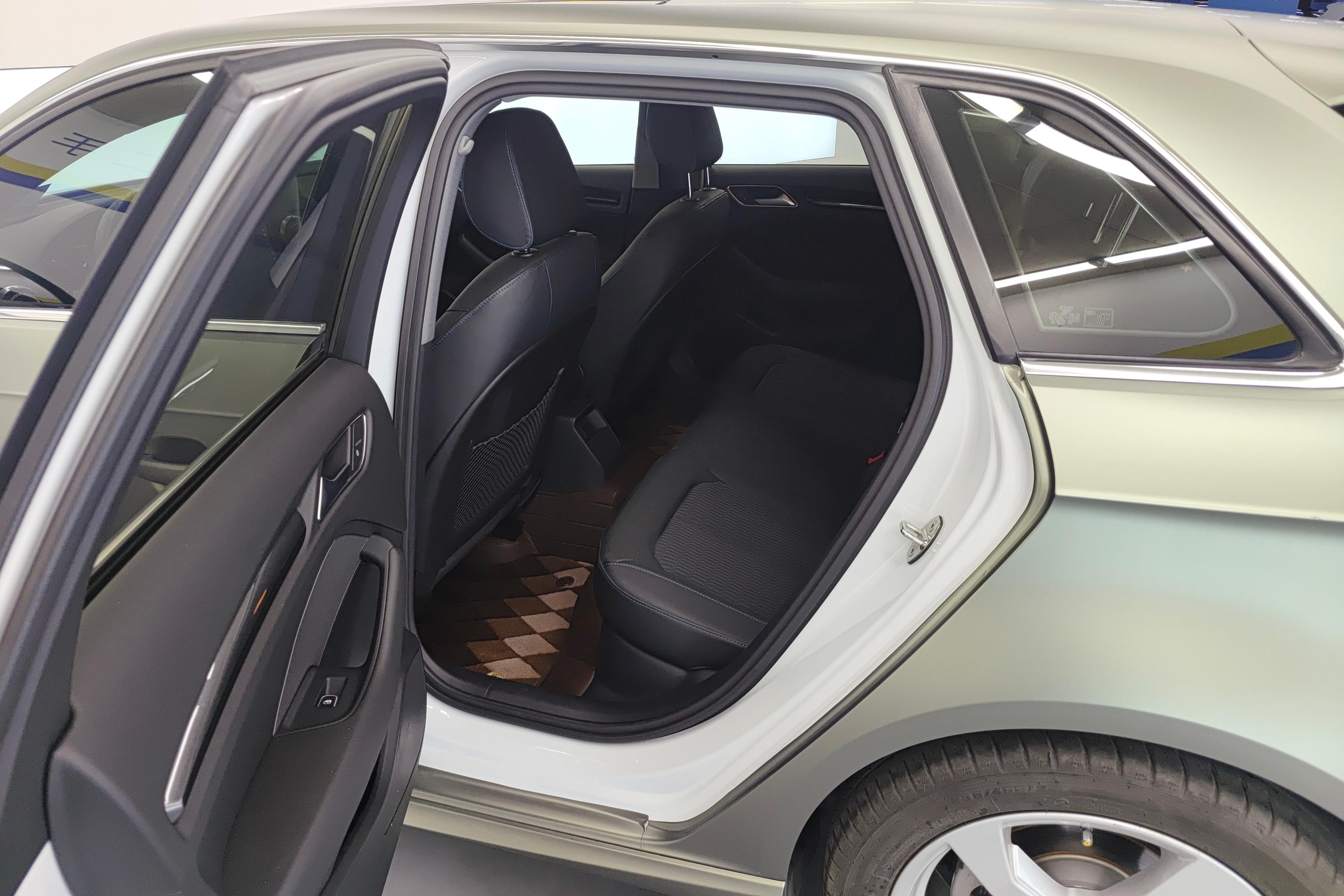 奥迪A3 35TFSI 2019款 1.4T 自动 进取型Limousine (国Ⅴ) 