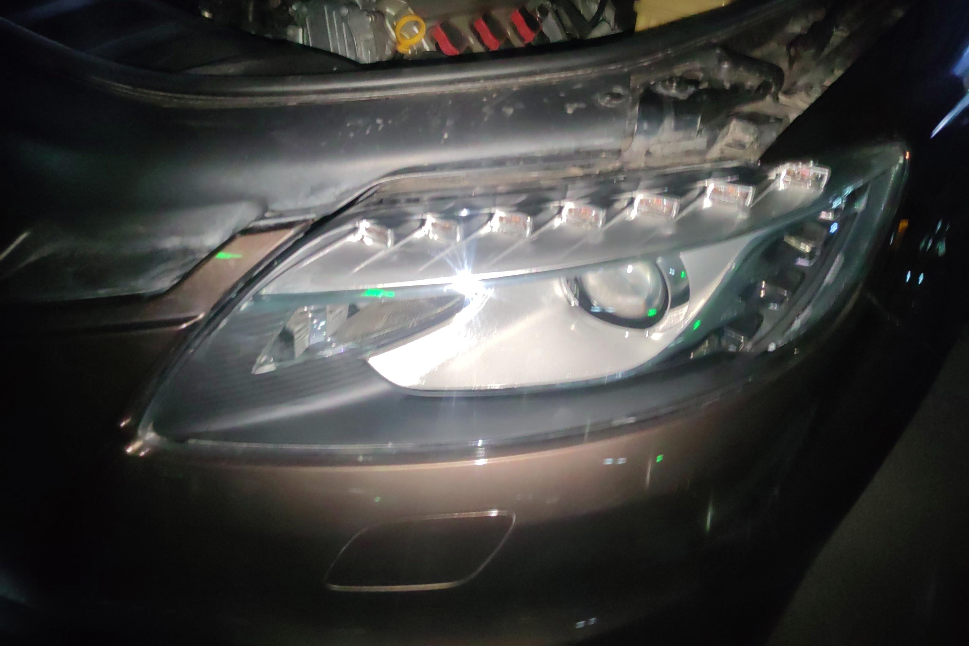 奥迪Q7 35 [进口] 2015款 3.0T 自动 运动型 