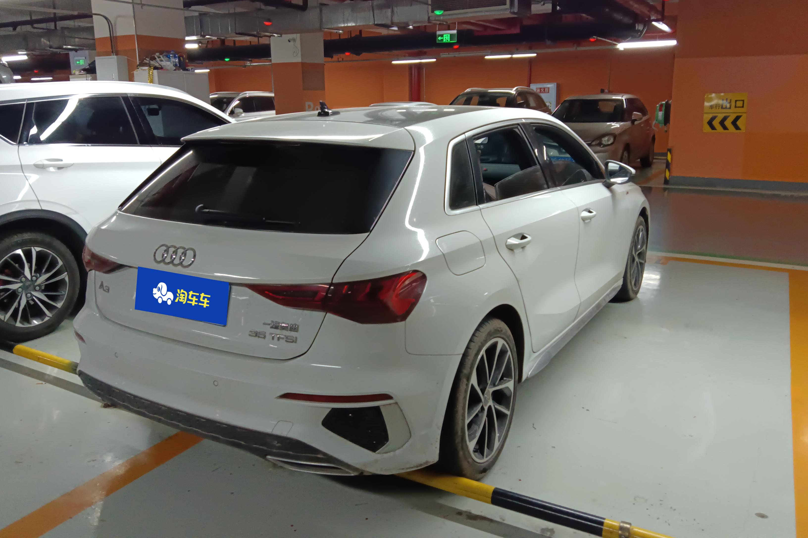奥迪A3 35TFSI 2022款 1.4T 自动 汽油 进取运动型Sportback (国Ⅵ) 