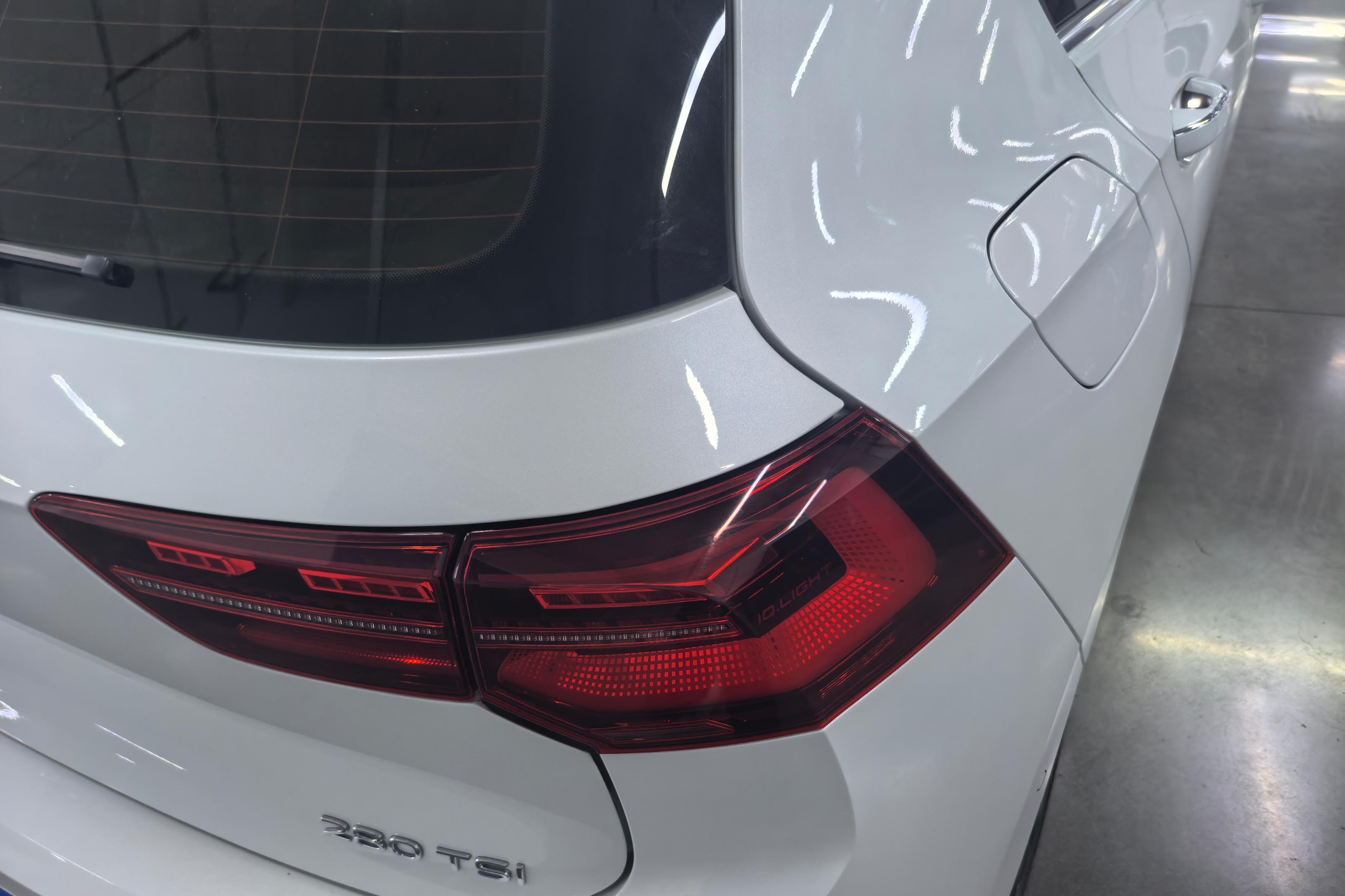 大众高尔夫 2021款 1.4T 自动 汽油 R-Line (国Ⅵ) 