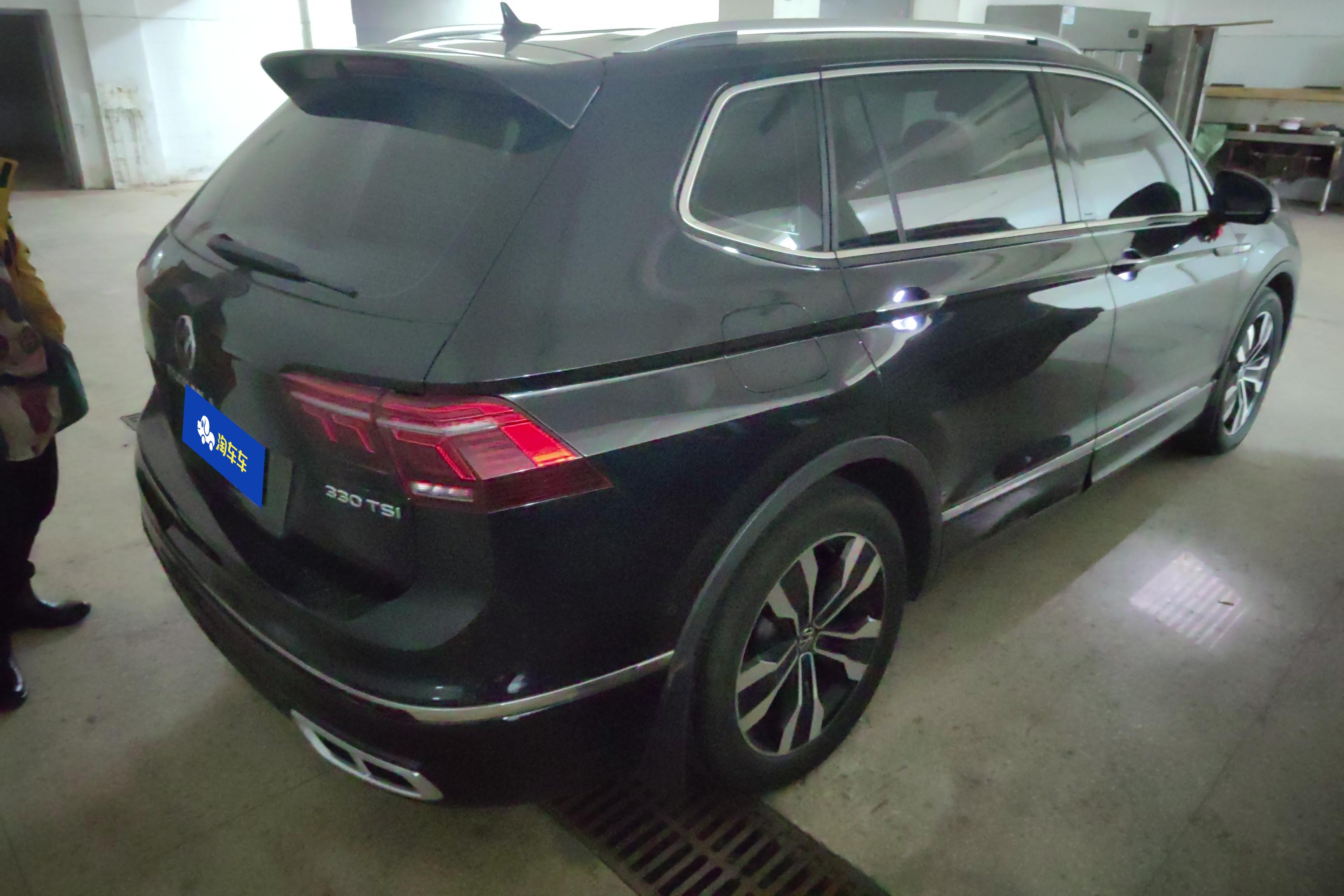 大众途观L R-Line 2022款 2.0T 自动 越享版 (国Ⅵ) 