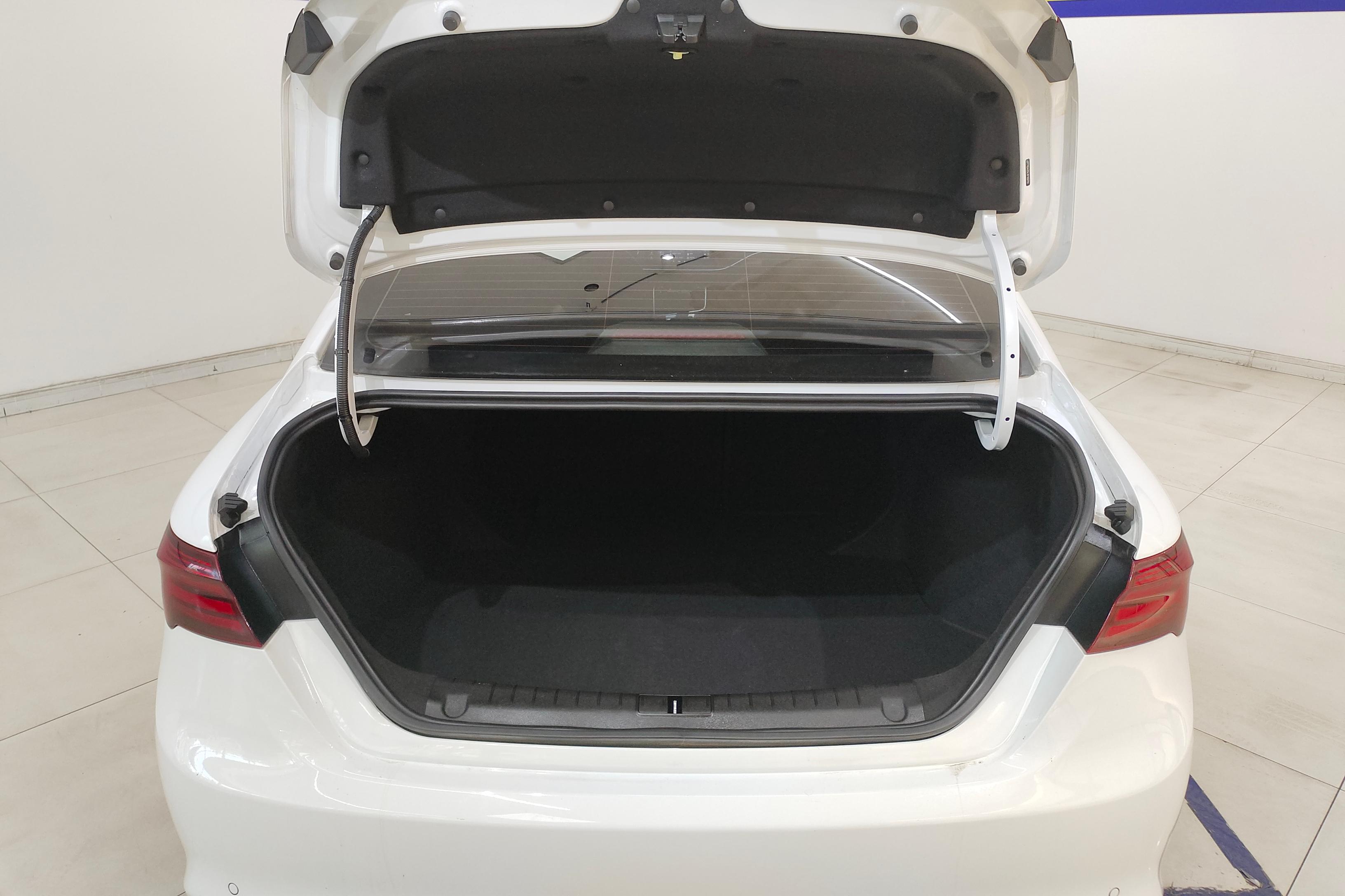 吉利缤瑞 2021款 1.4T 自动 F-TYPE运动版 (国Ⅵ) 