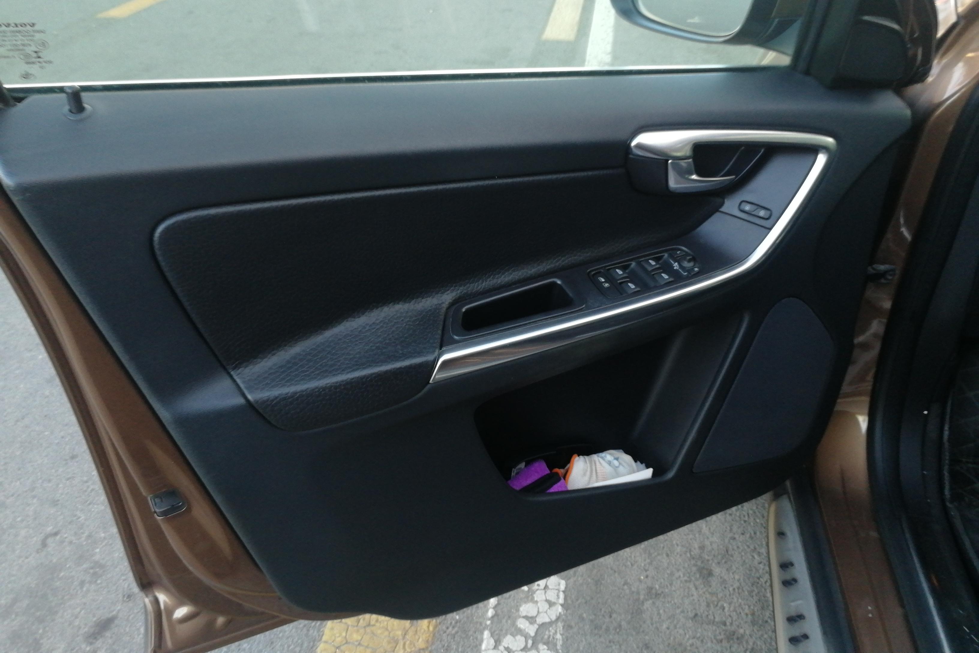 沃尔沃XC60 [进口] 2013款 2.0T 自动 前驱 智雅版 