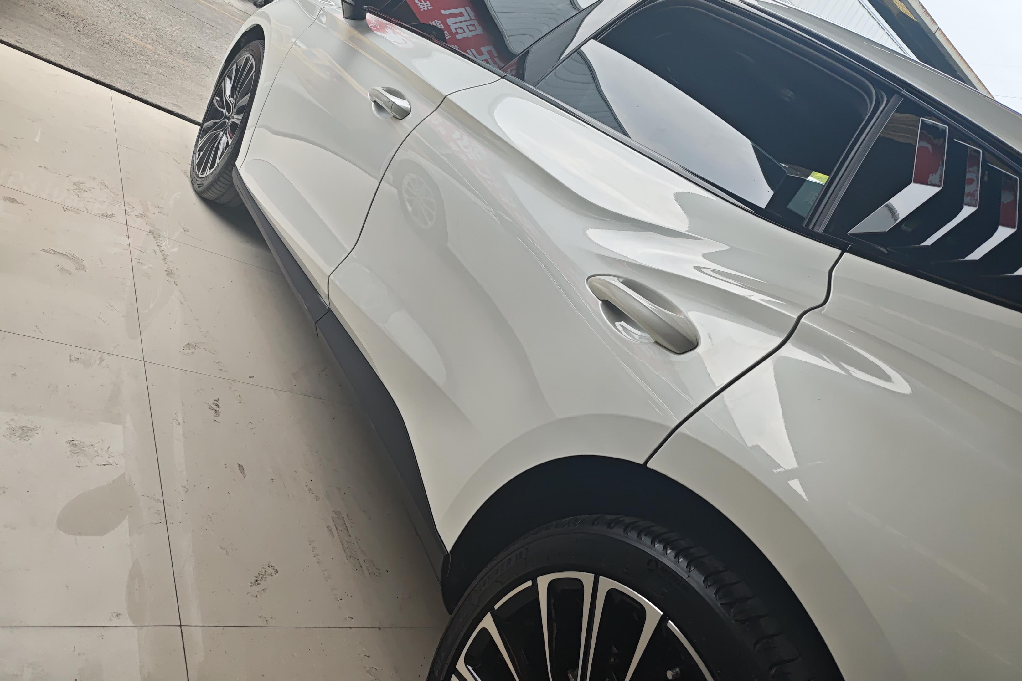 名爵MG7 2023款 2.0T 自动 猎美尊享版 (国Ⅵ) 