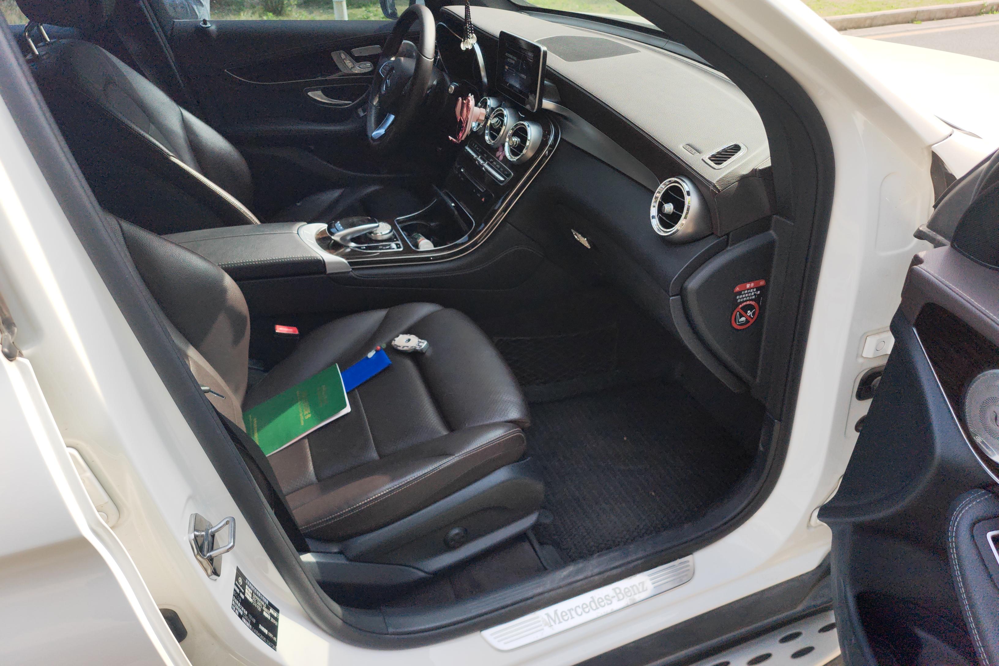 奔驰GLC GLC260L 2019款 2.0T 自动 豪华型 (国Ⅴ) 
