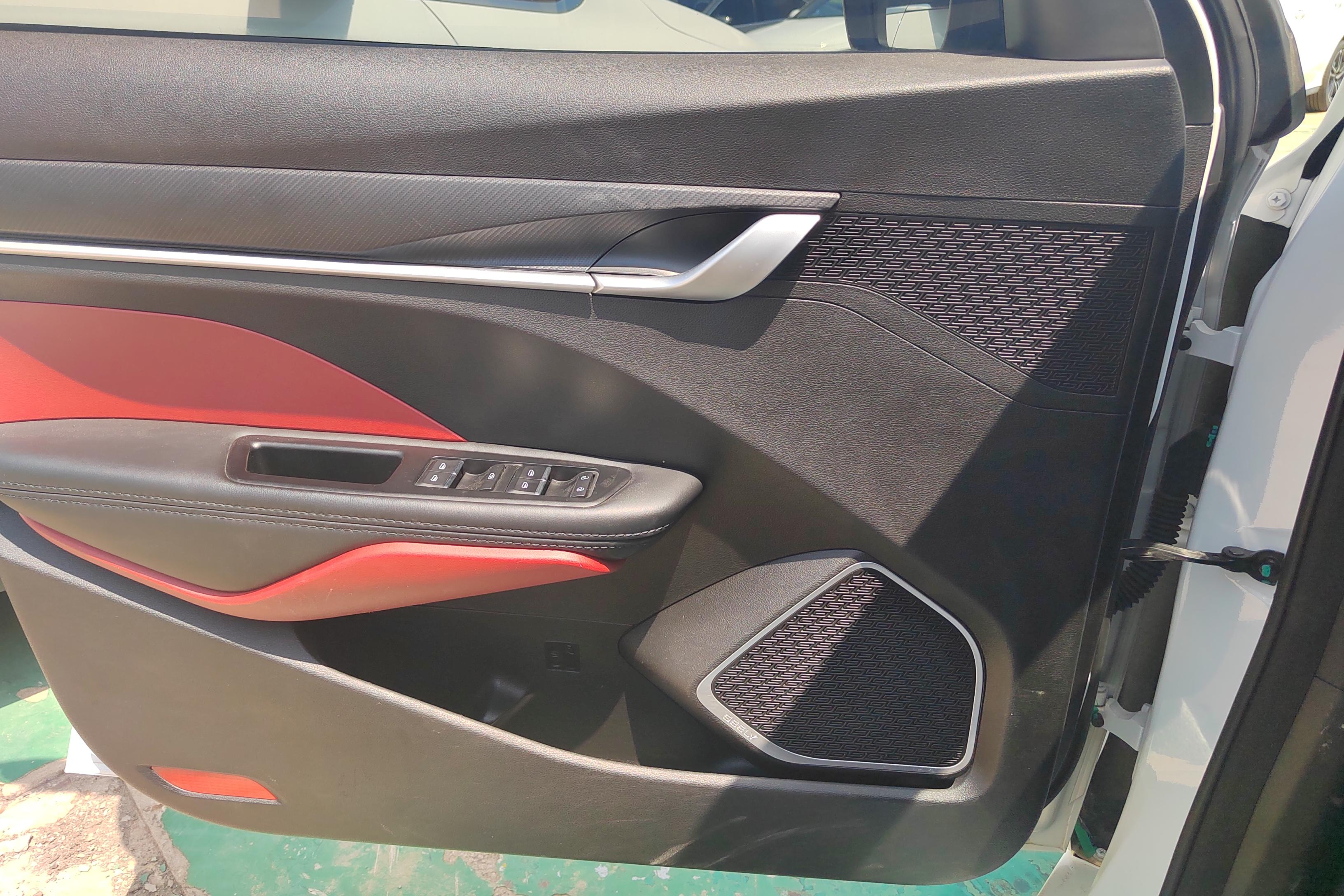 吉利缤瑞 2021款 1.4T 自动 F-TYPE运动版 (国Ⅵ) 