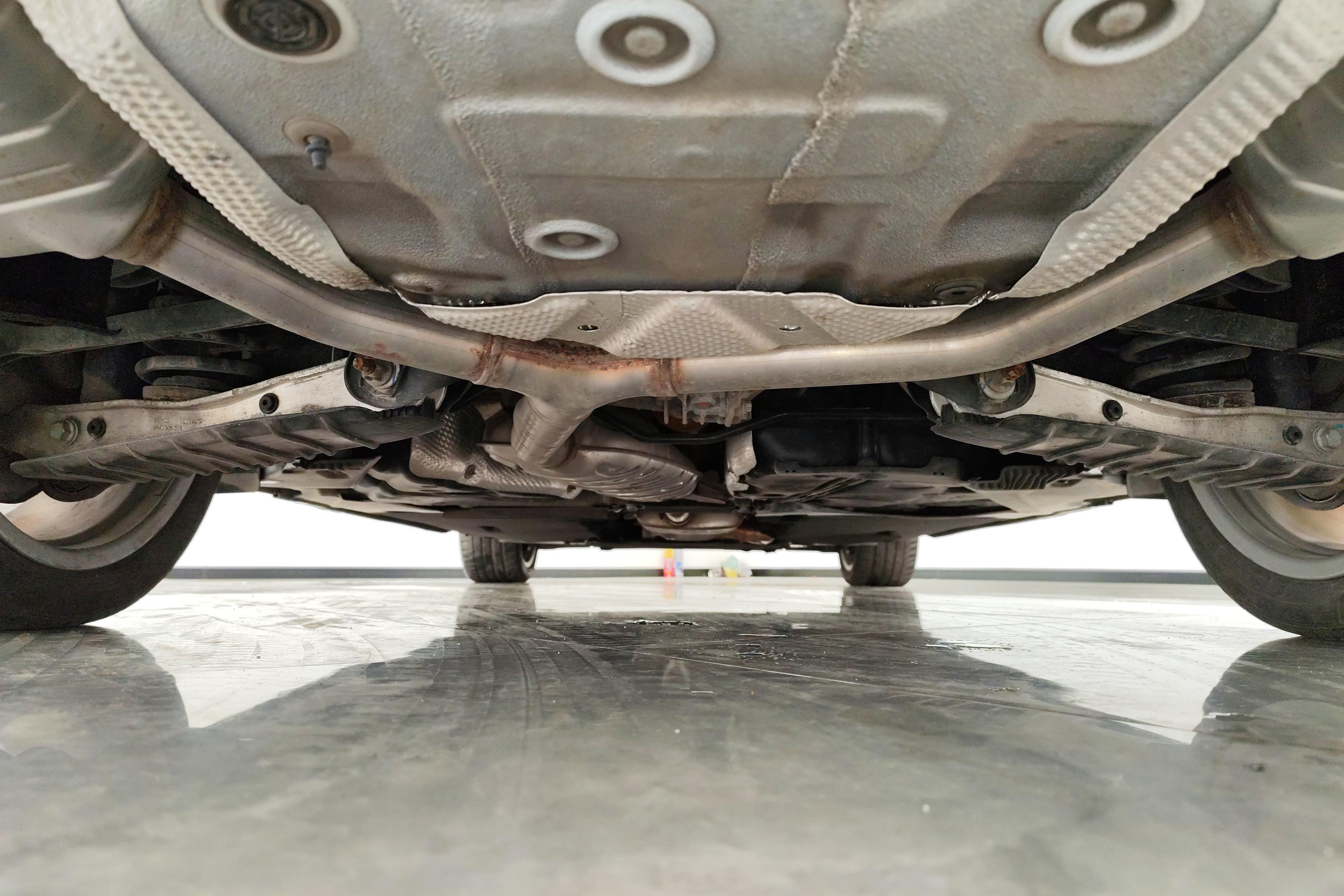 奥迪A4L 2019款 2.0T 自动 quattro个性运动版 (国Ⅵ) 