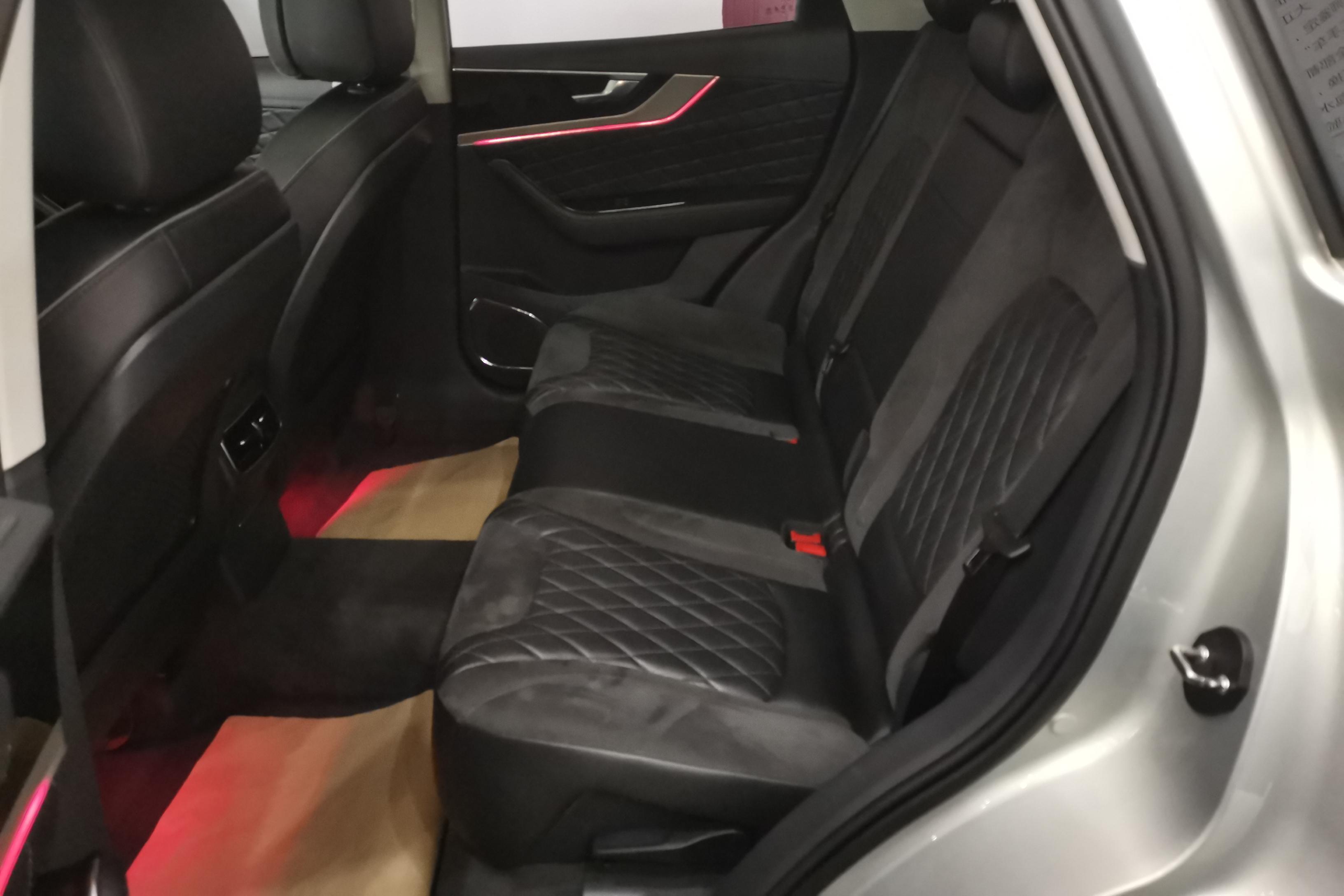红旗HS5 2019款 2.0T 自动 智联旗享版 (国Ⅵ) 