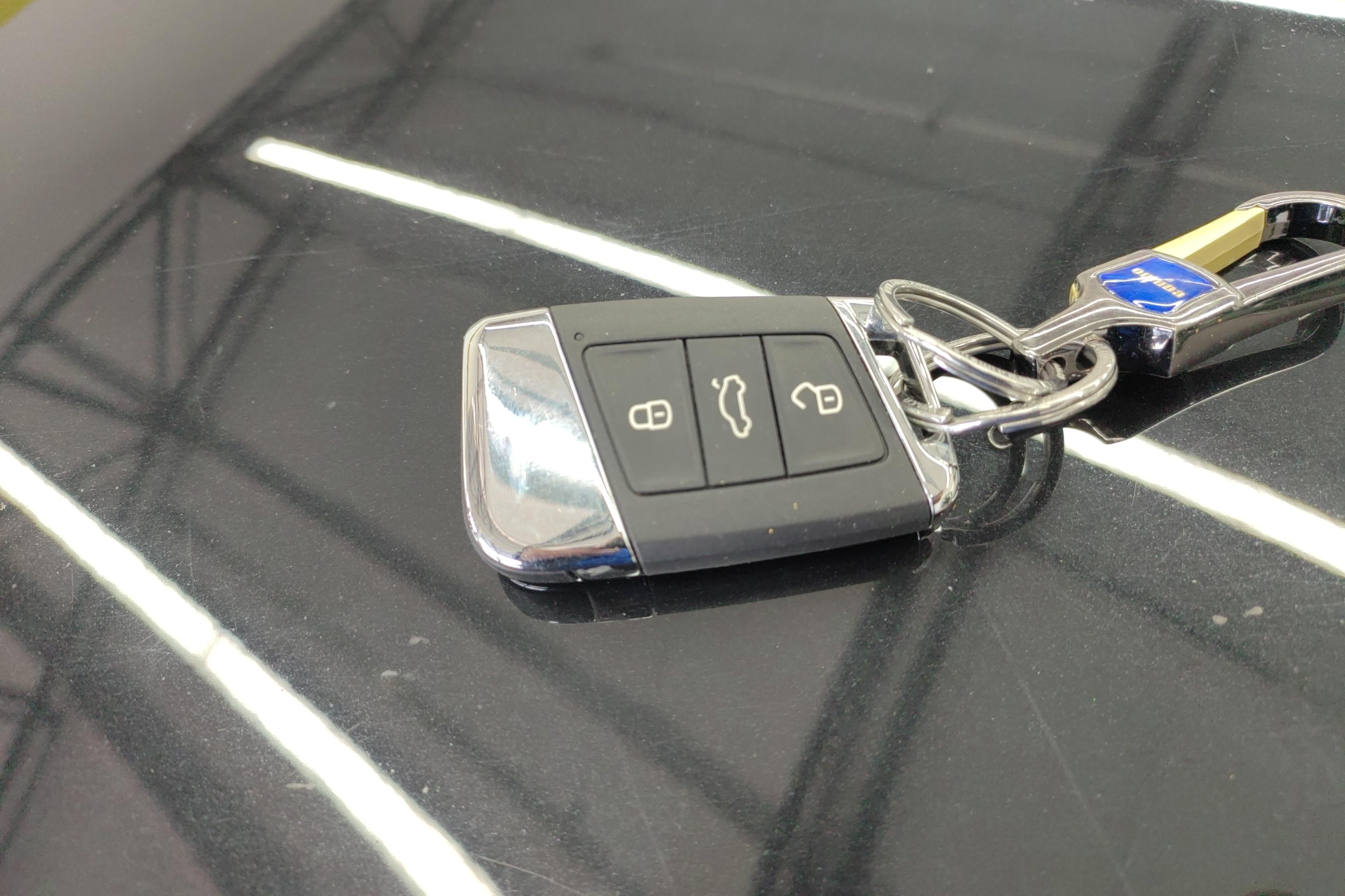 大众迈腾 2020款 2.0T 自动 汽油 330TSI领先型 (国Ⅵ) 