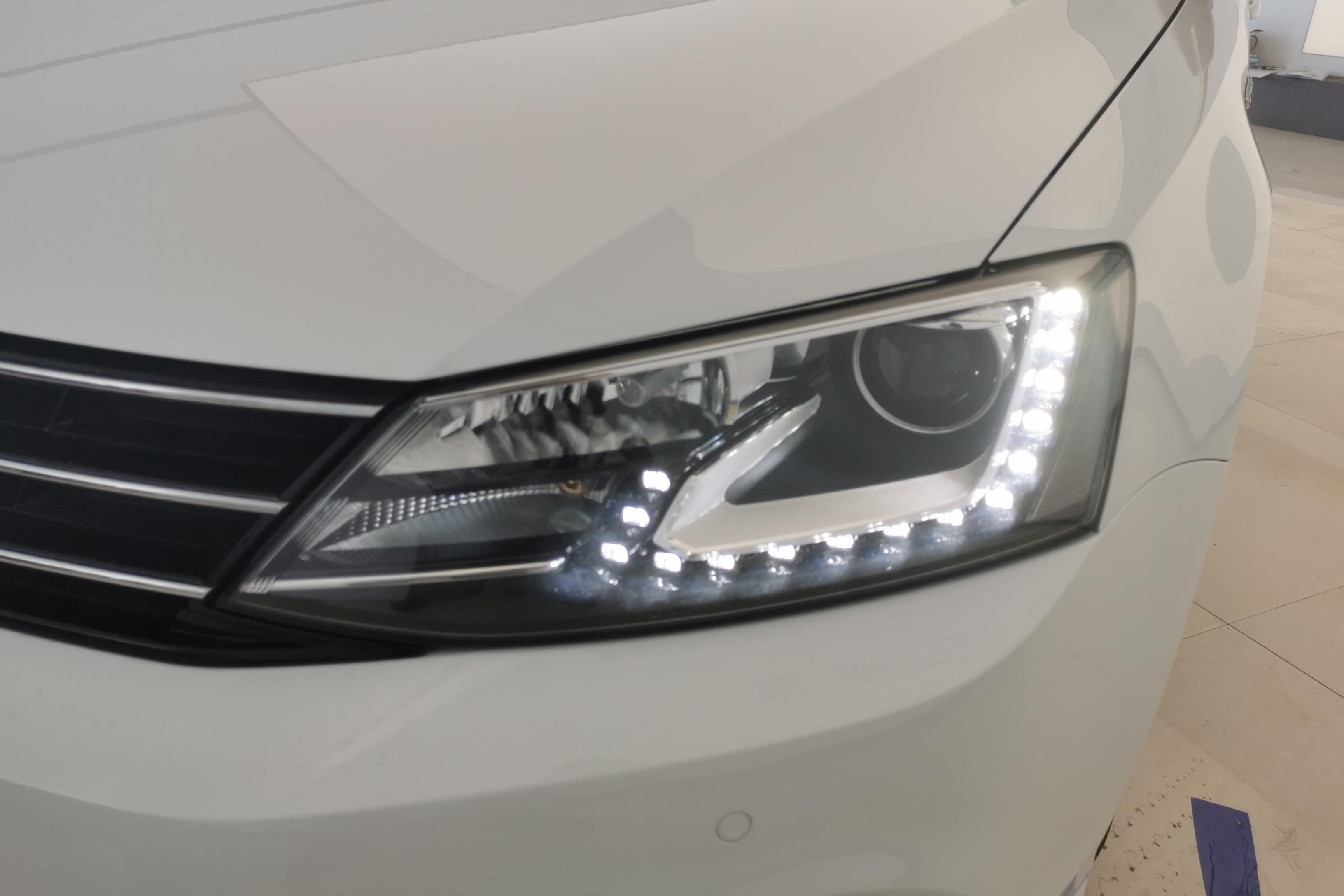 大众速腾 2018款 1.4T 自动 280TSI豪华型 (国Ⅴ) 