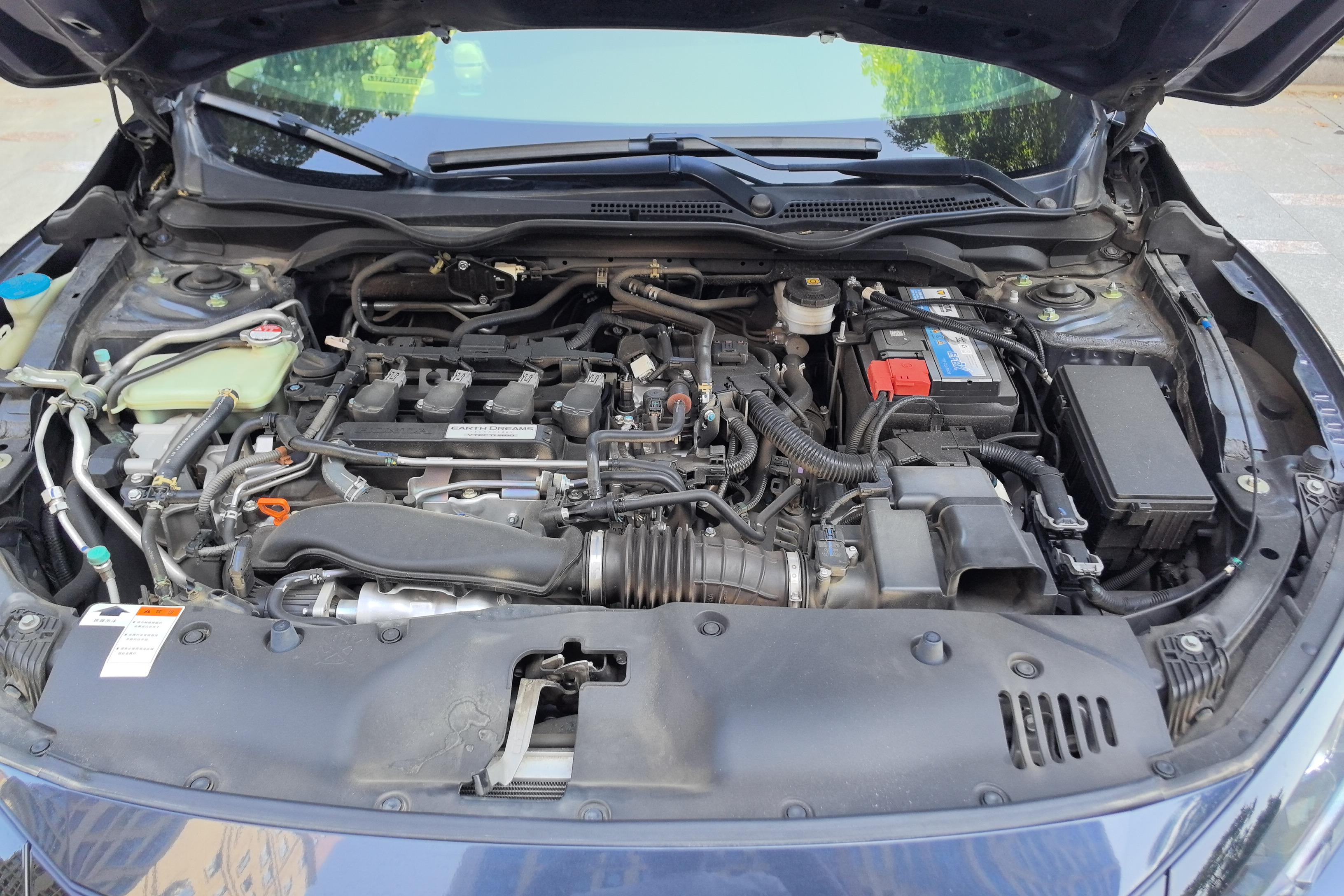 本田思域 2019款 1.5T 自动 燃动版220TURBO (国Ⅵ) 