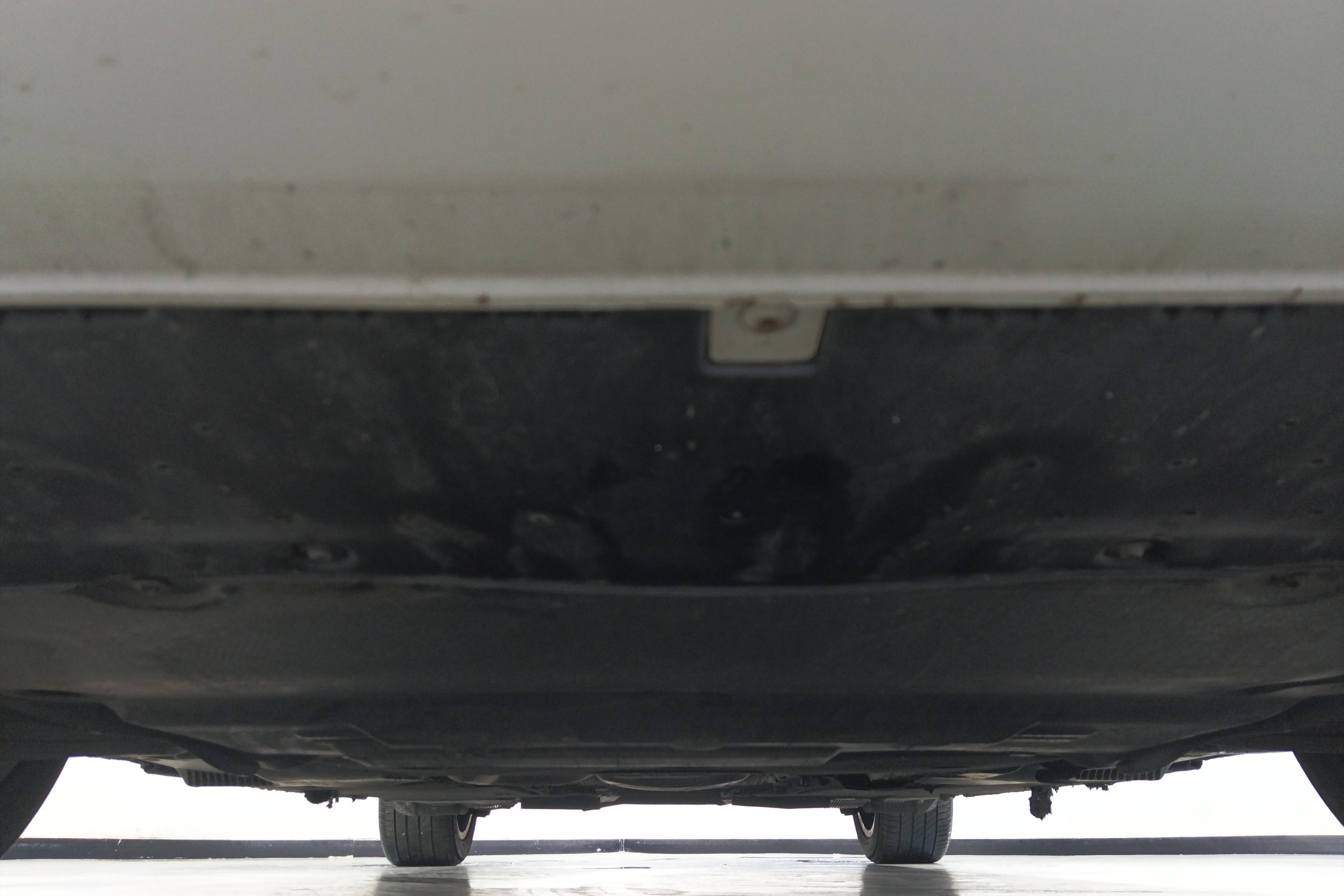 奥迪A4L 2016款 2.0T 自动 标准型典藏版 (国Ⅴ) 