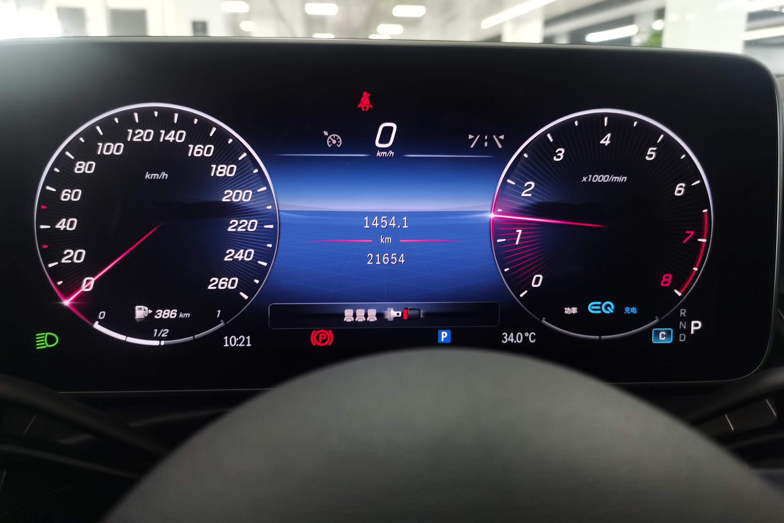 奔驰C级 C260L 2022款 1.5T 自动 改款运动版 (国Ⅵ) 