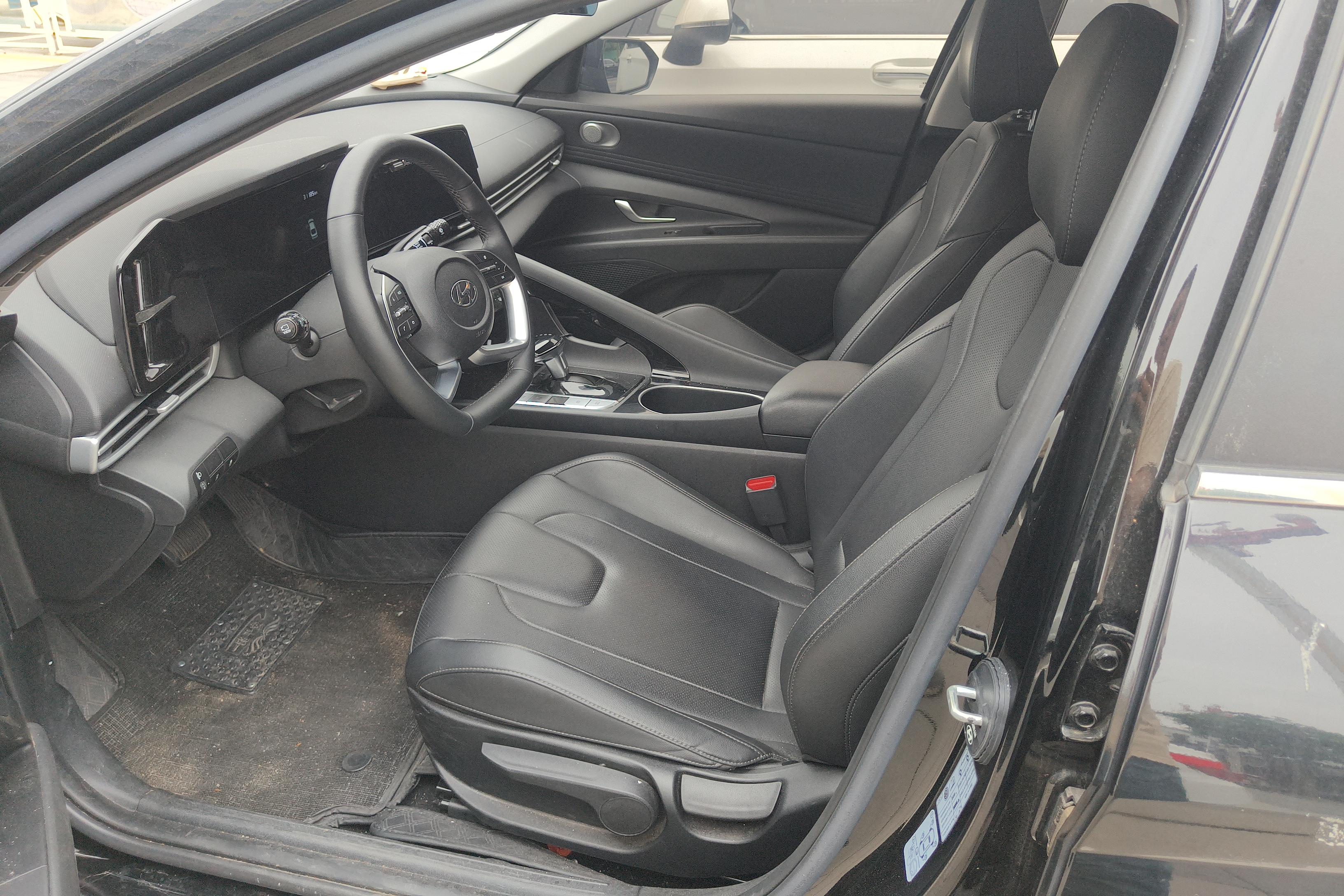 现代伊兰特 2021款 1.5L 自动 4门5座三厢车 GLX精英版 (国Ⅵ) 