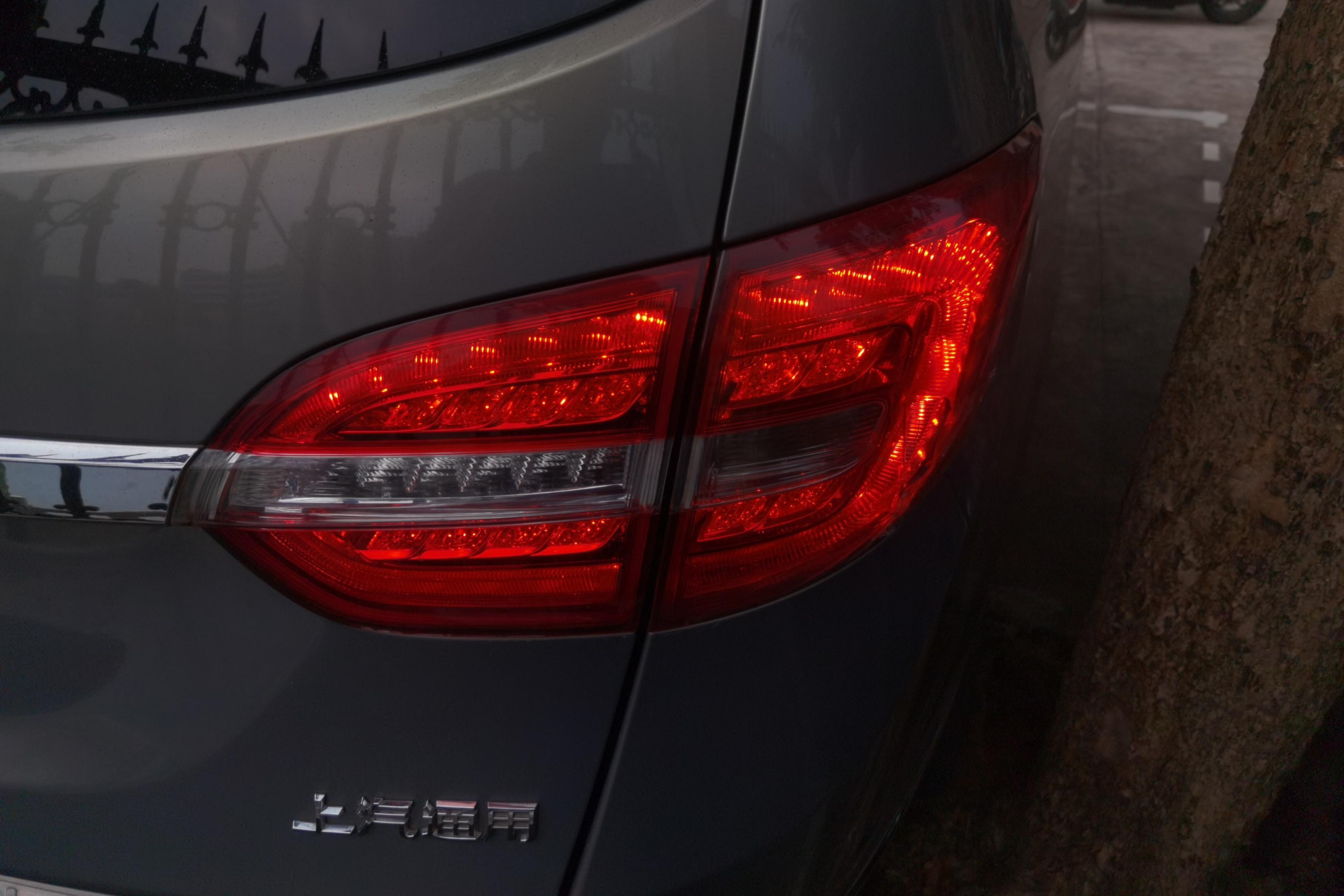 别克GL8 2018款 2.0T 自动 7座 28T豪华型 (国Ⅵ) 