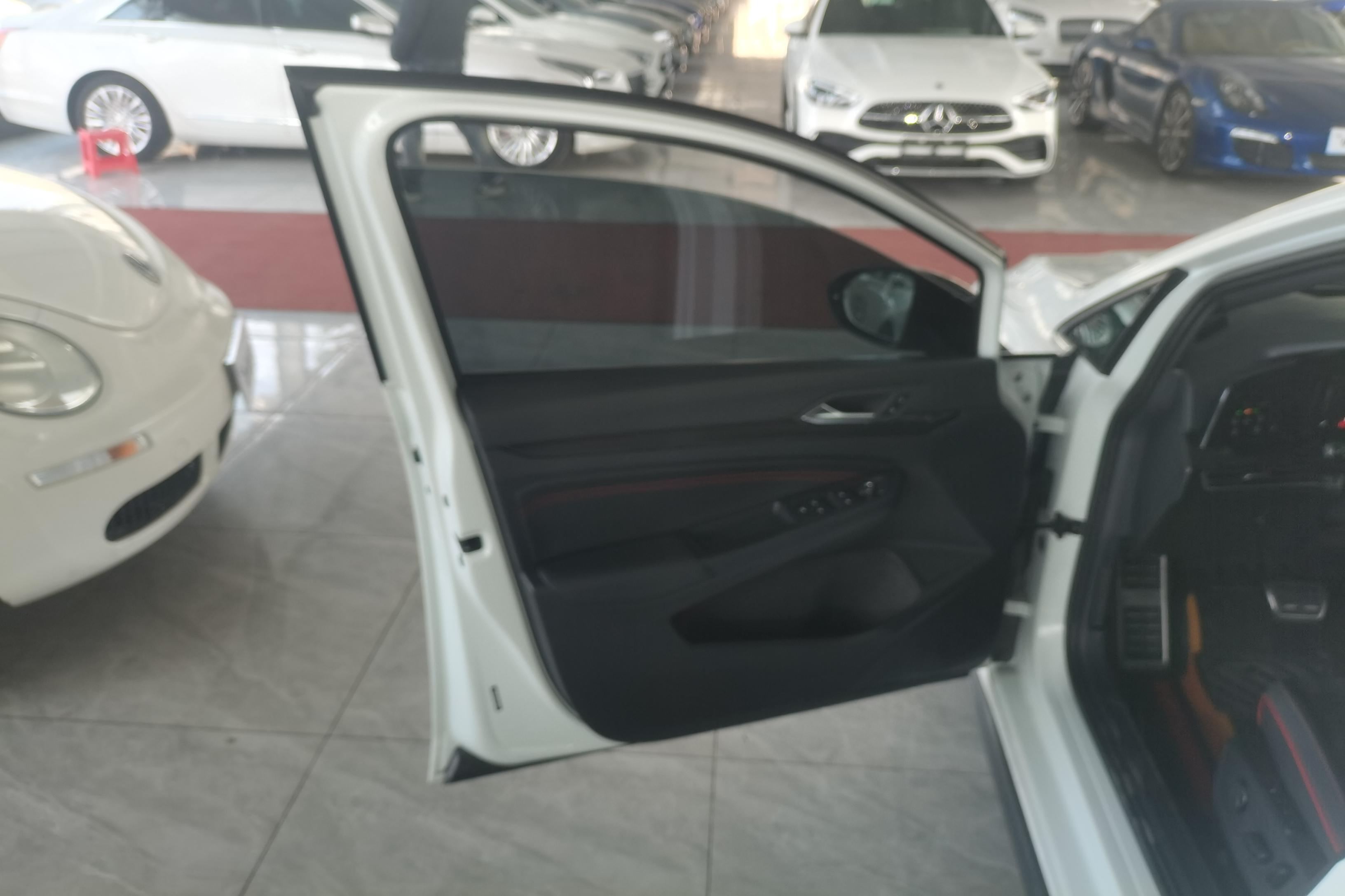 大众高尔夫GTI 2021款 2.0T 自动 汽油 380TSI-GTI (国Ⅵ) 