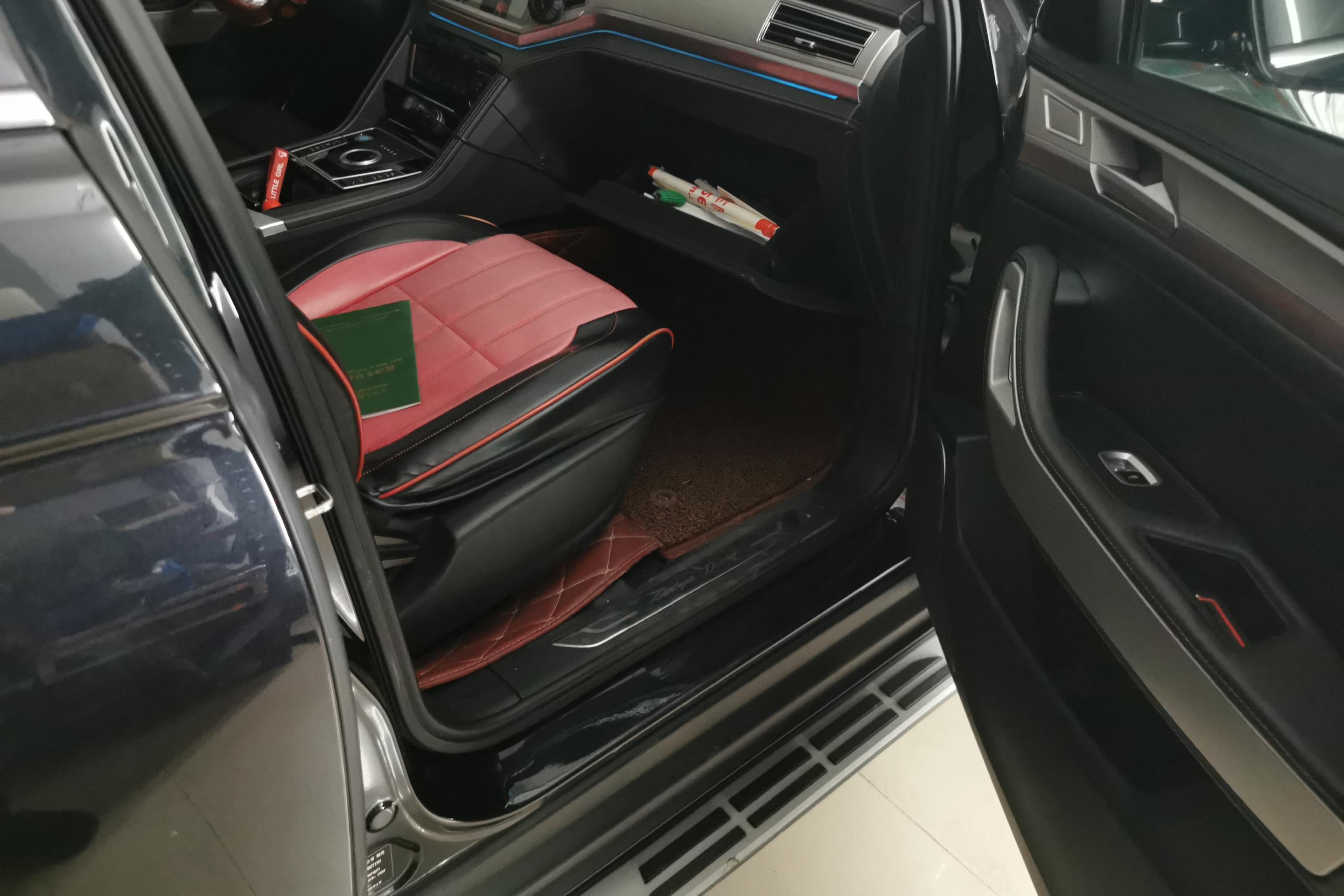 众泰大迈X7 2018款 2.0T 自动 豪华型 (国Ⅴ) 