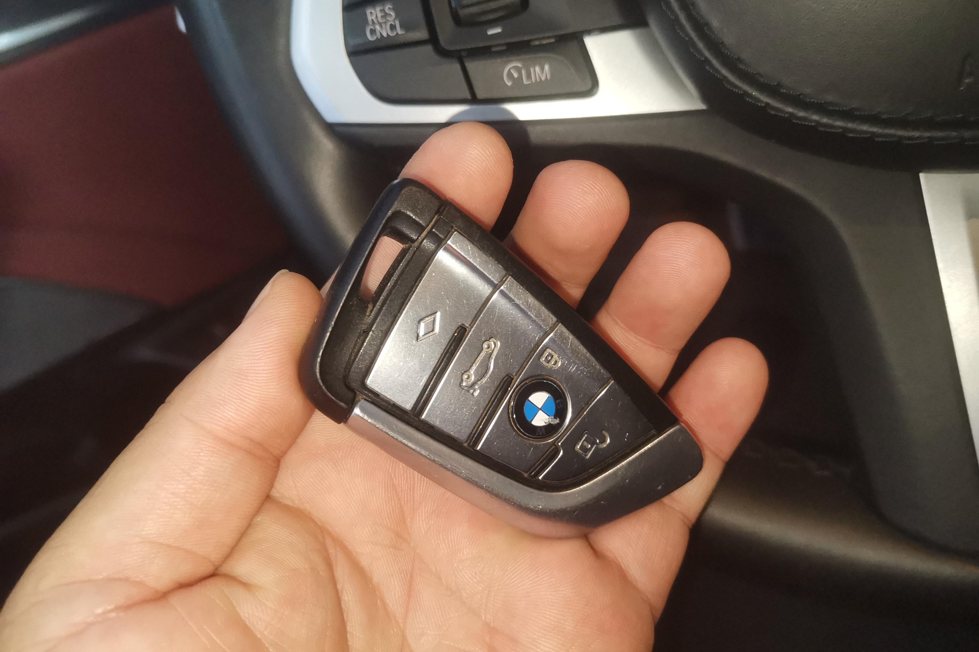 宝马5系 530Li 2018款 2.0T 自动 后驱 尊享型M运动套装 (国Ⅴ) 