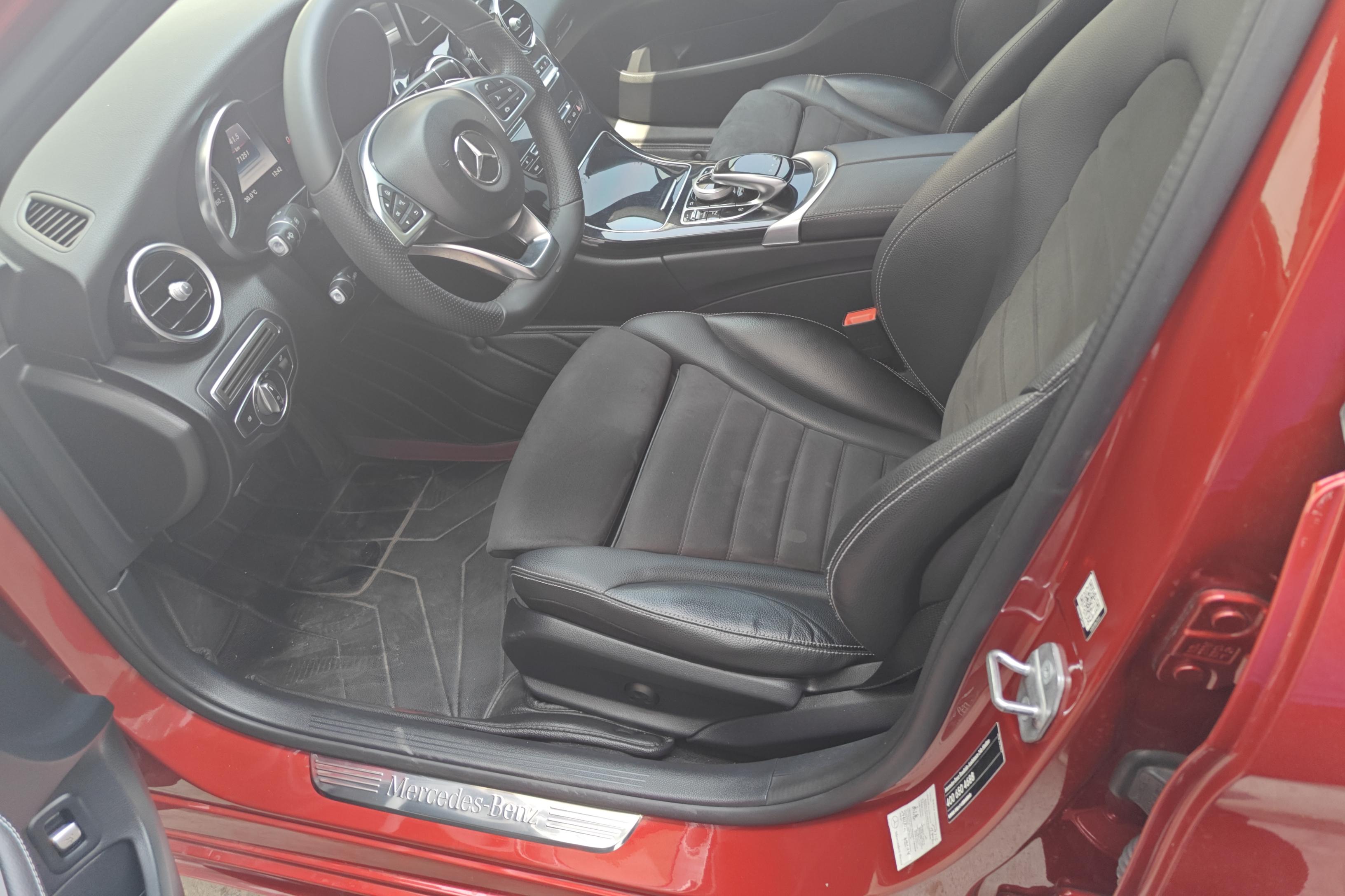奔驰C级 C200 2018款 2.0T 自动 运动版 (国Ⅴ) 