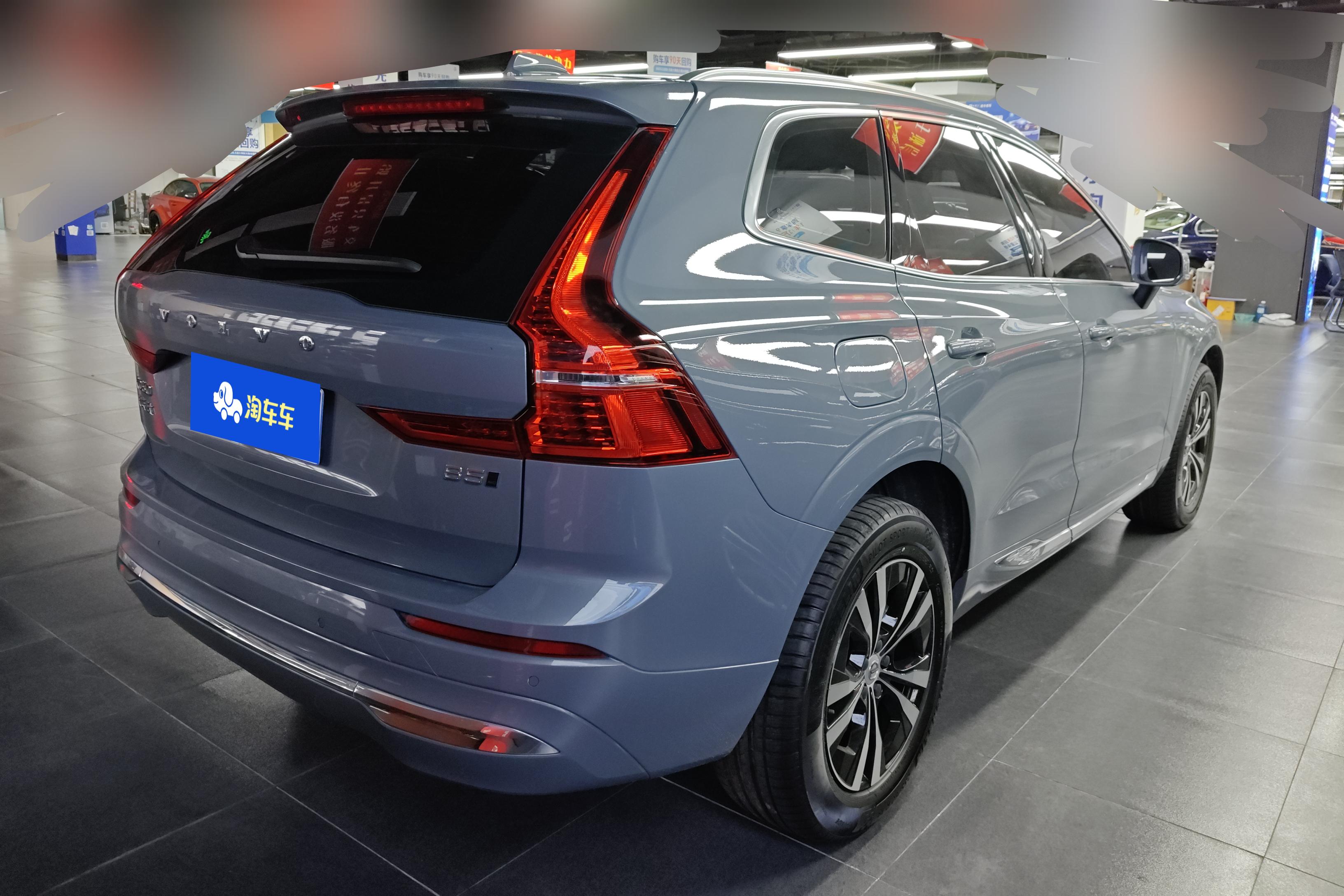 沃尔沃XC60 B5 2022款 2.0T 自动 智逸豪华版 (国Ⅵ) 