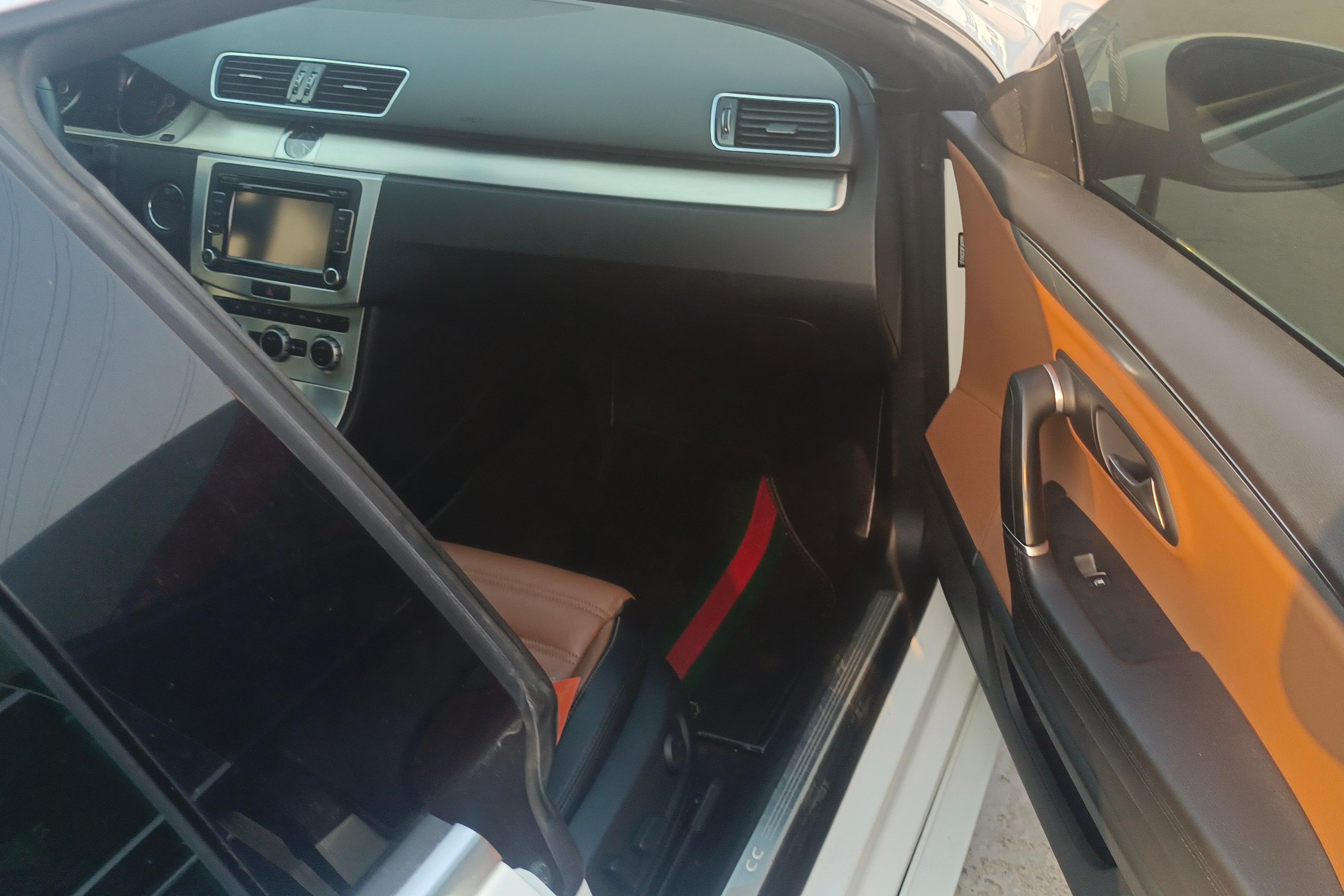 大众CC 2015款 2.0T 自动 豪华型 (国Ⅴ) 