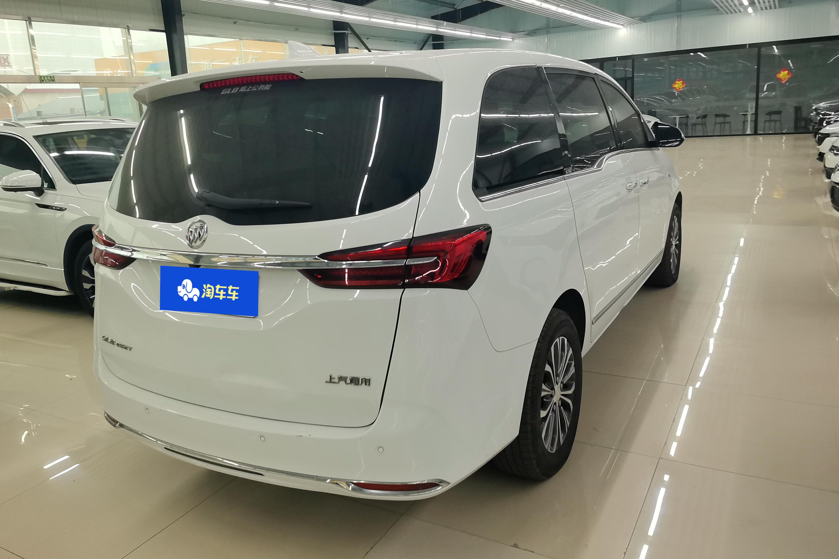 别克GL8 陆上公务舱 2021款 2.0T 自动 前驱 7座 652T豪华型 (国Ⅵ) 
