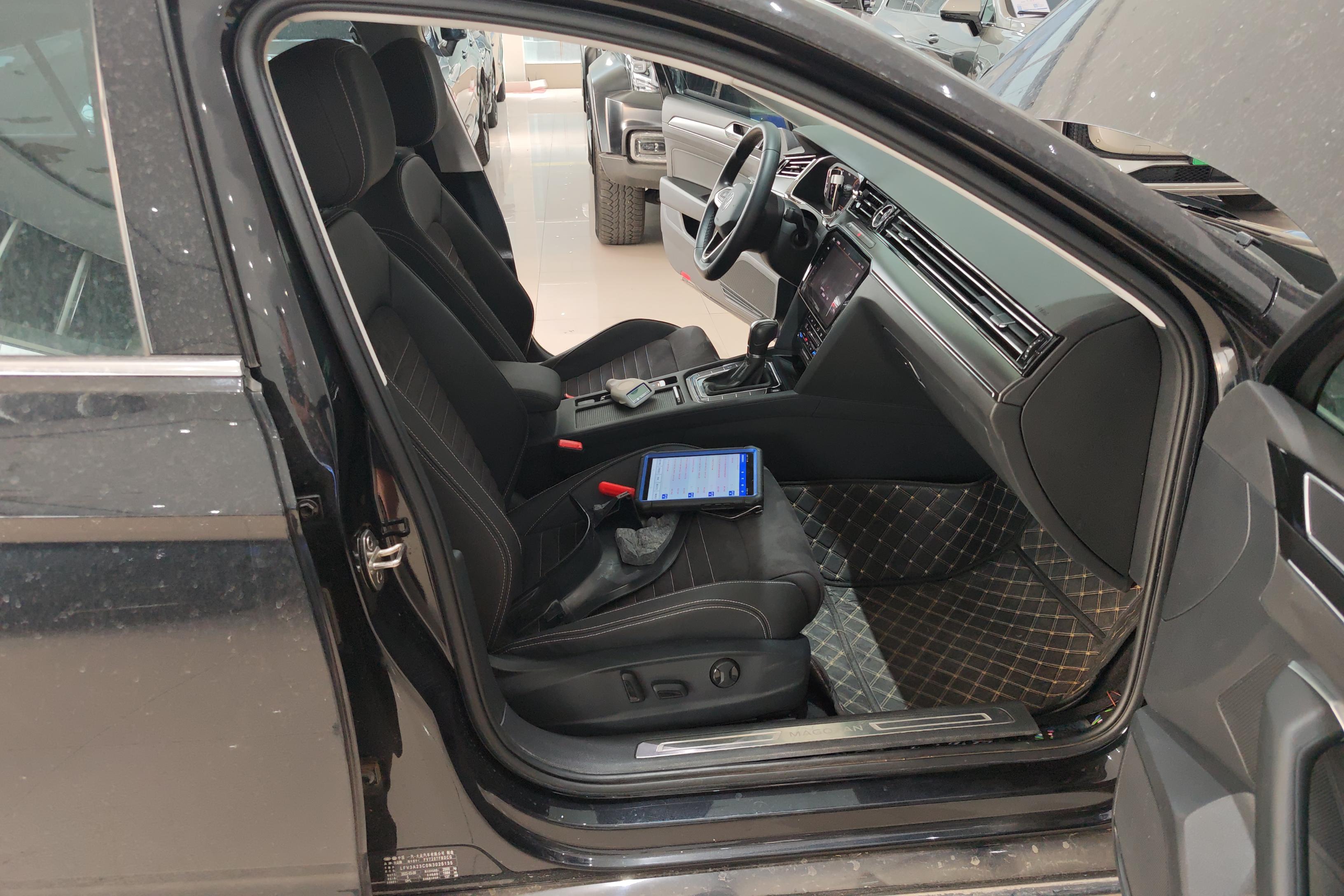 大众迈腾 2021款 2.0T 自动 汽油 330TSI-30周年纪念型 (国Ⅵ) 