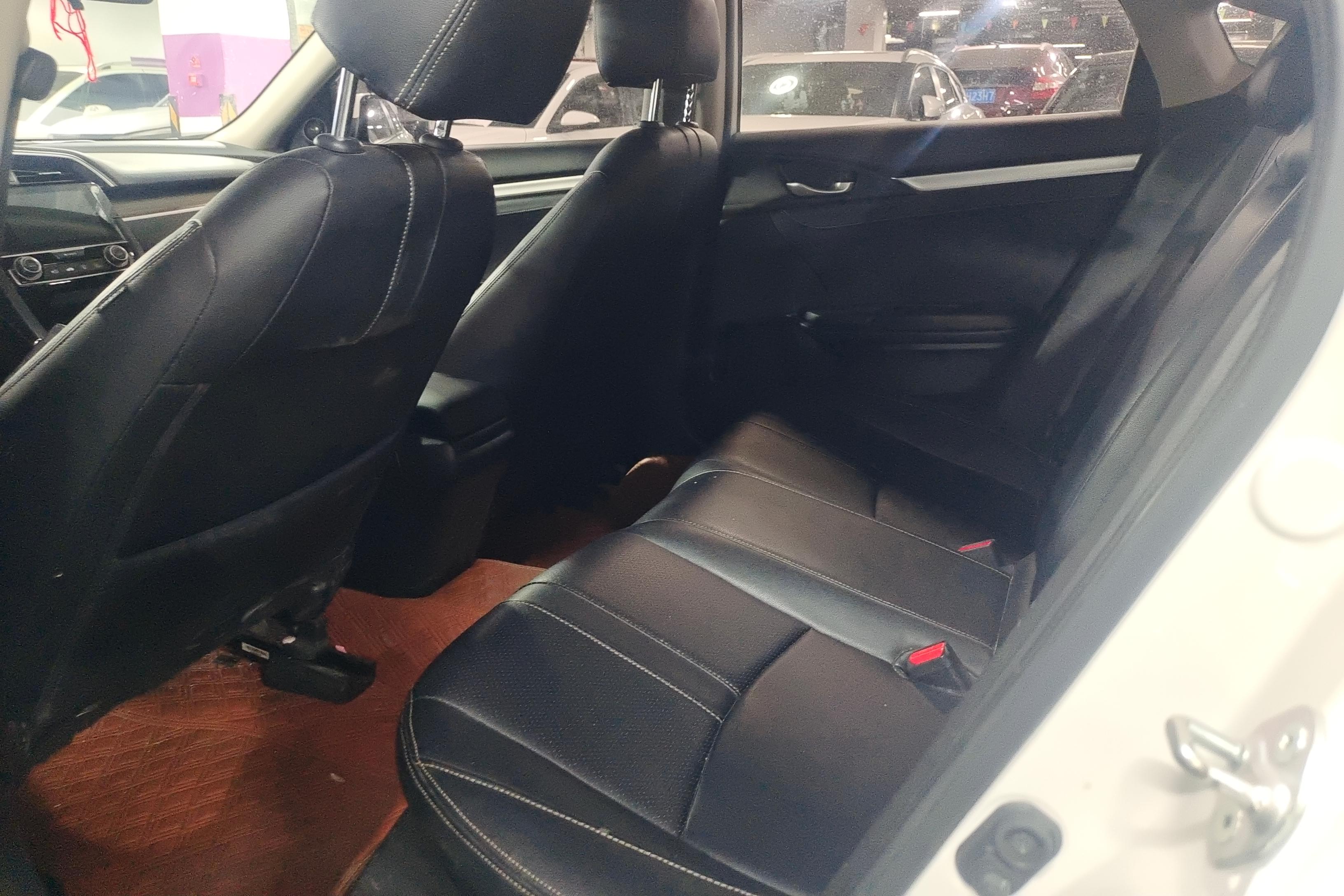 本田思域 2019款 1.5T 自动 燃动版220TURBO (国Ⅴ) 