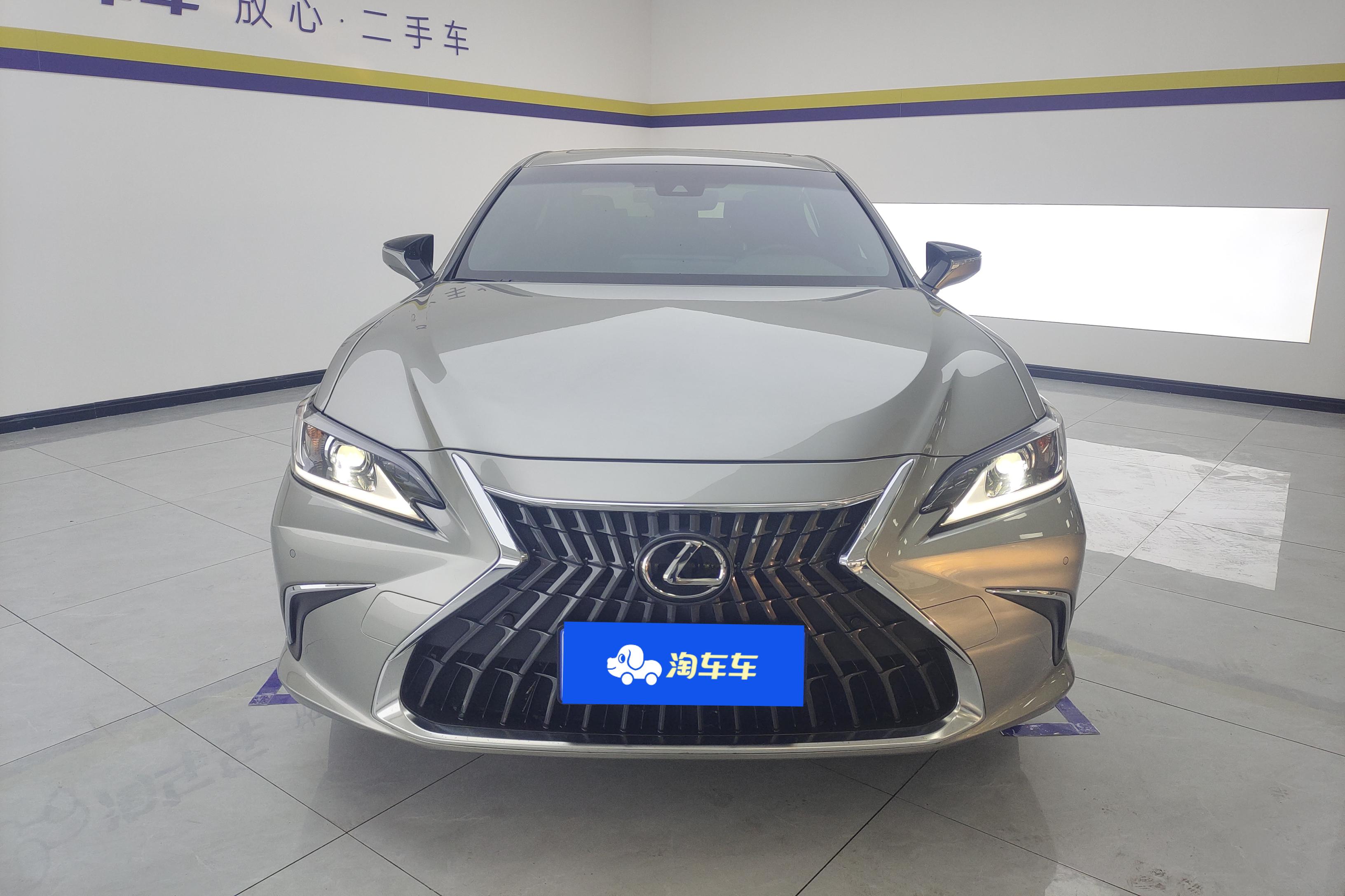 雷克萨斯ES 200 [进口] 2022款 2.0L 自动 豪华版 