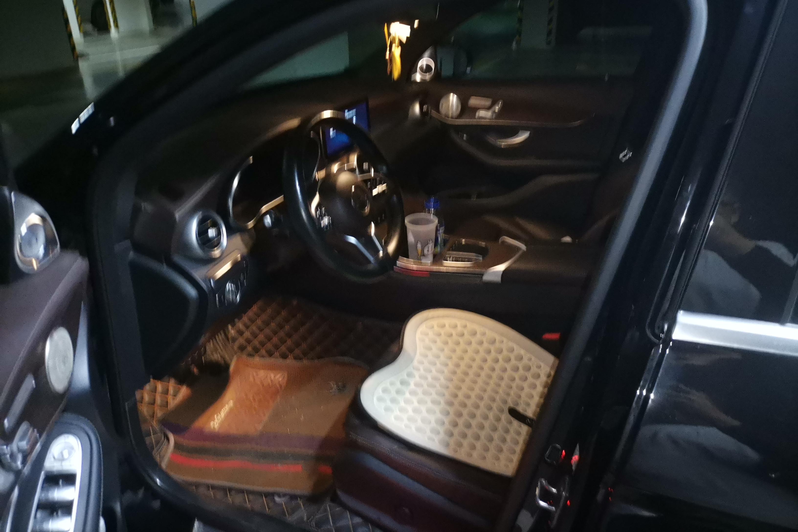 奔驰GLC GLC300L 2022款 2.0T 自动 动感型 (国Ⅵ) 