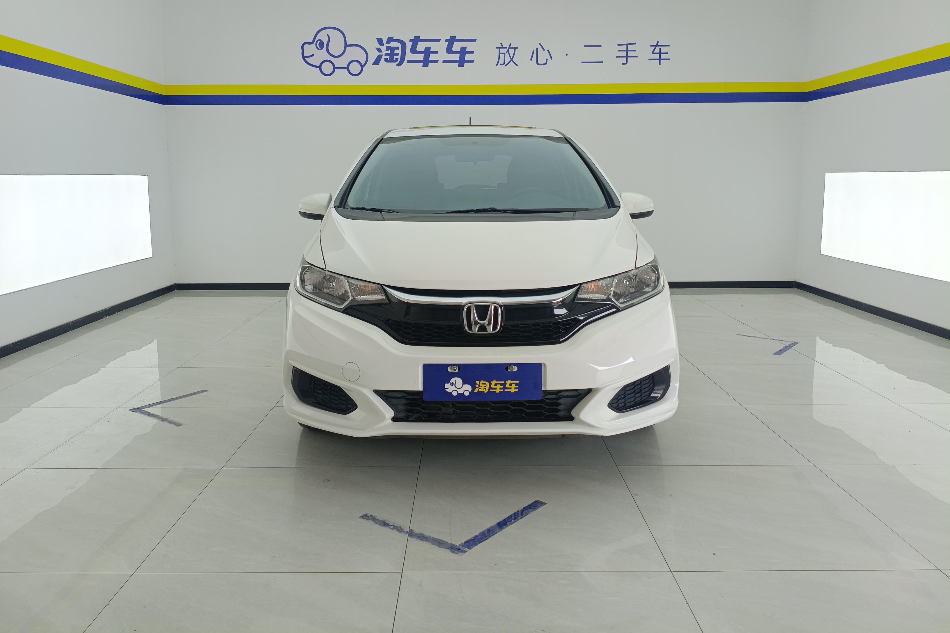 本田飞度 2018款 1.5L 自动 5门5座两厢车 舒适天窗型 (国Ⅴ) 