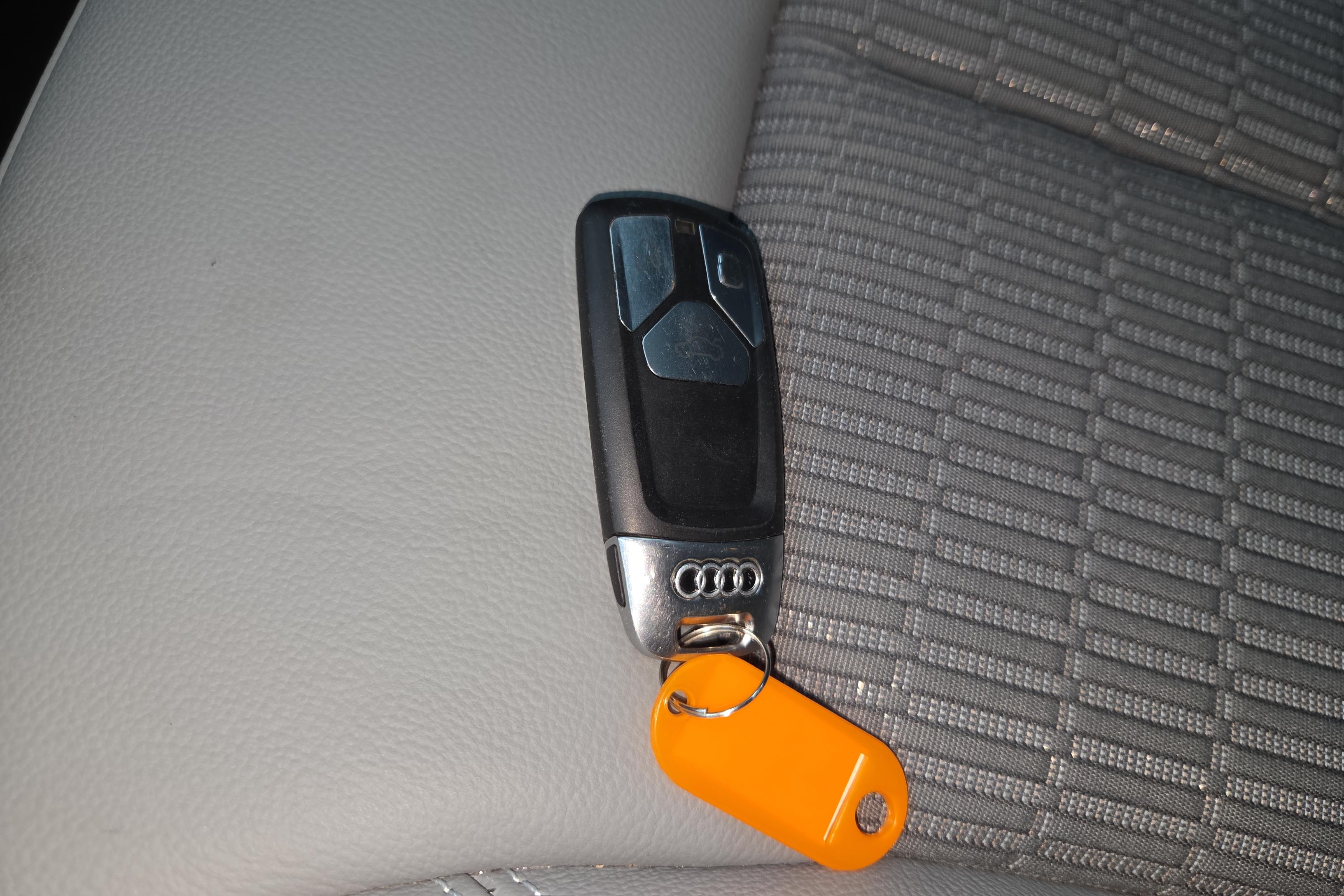 奥迪A3 35TFSI 2020款 1.4T 自动 汽油 时尚型Sportback (国Ⅵ) 
