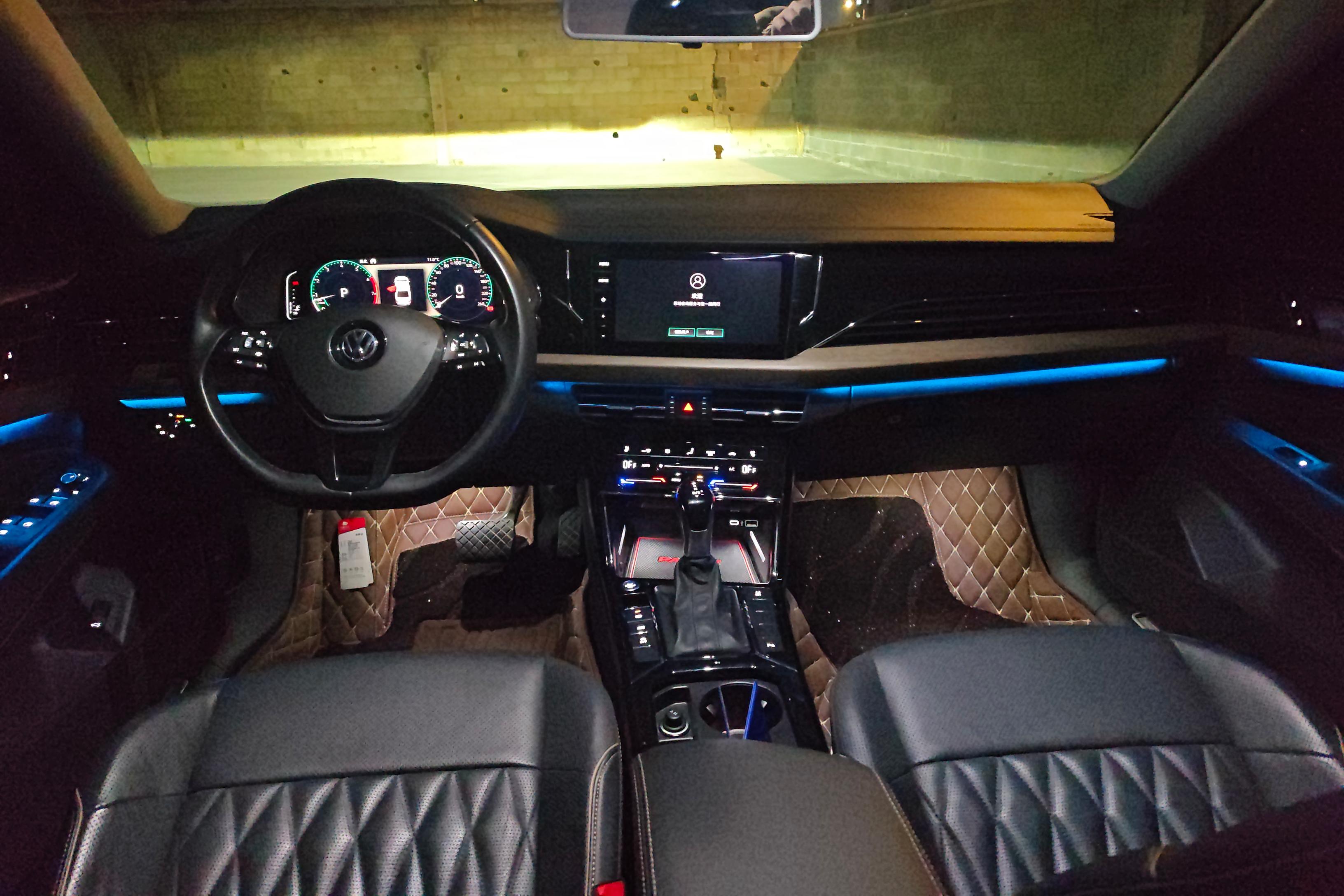 大众帕萨特 2020款 2.0T 自动 汽油 330TSI豪华版 (国Ⅵ) 