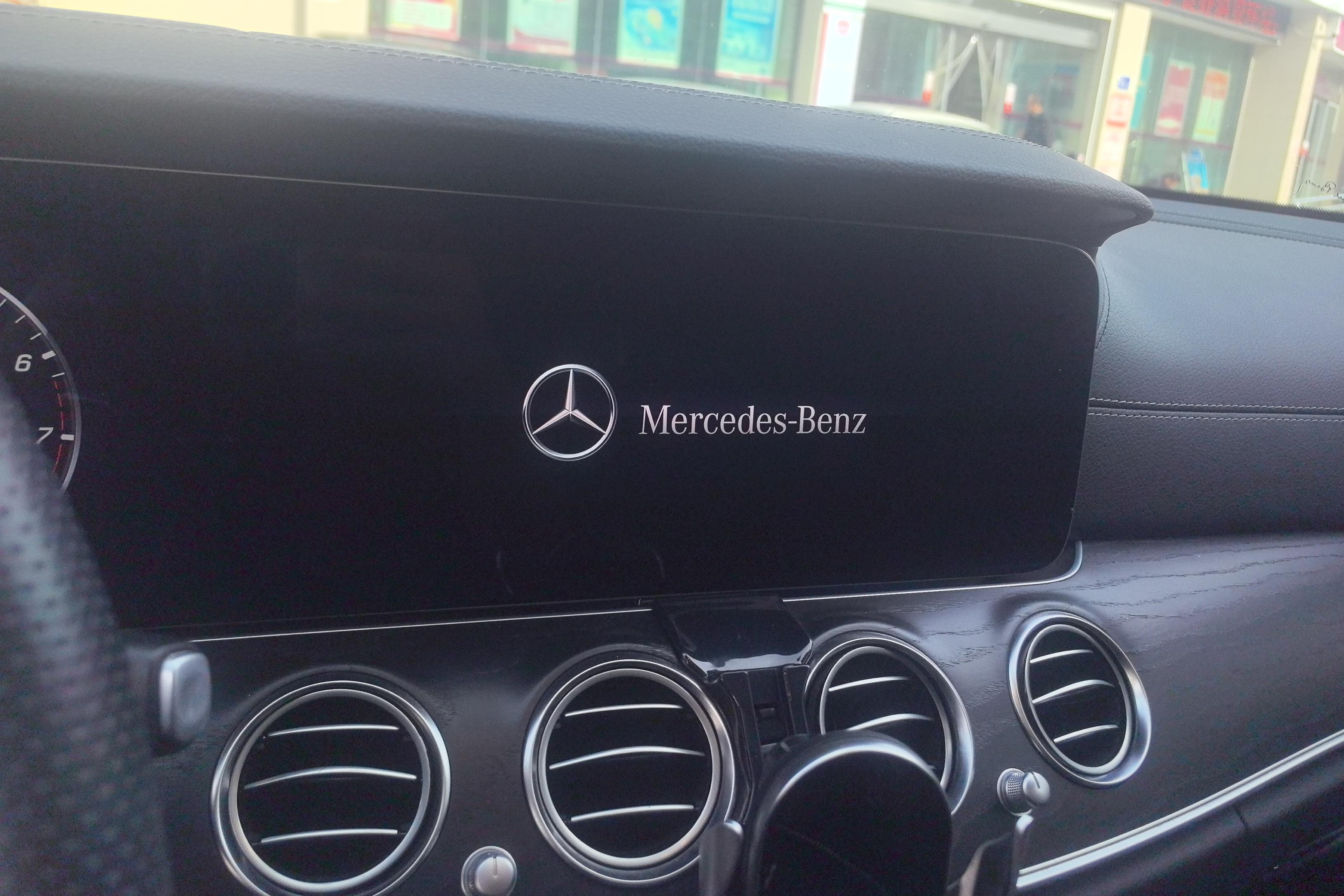 奔驰E级 E300L 2019款 2.0T 自动 汽油 运动时尚型 (国Ⅴ) 