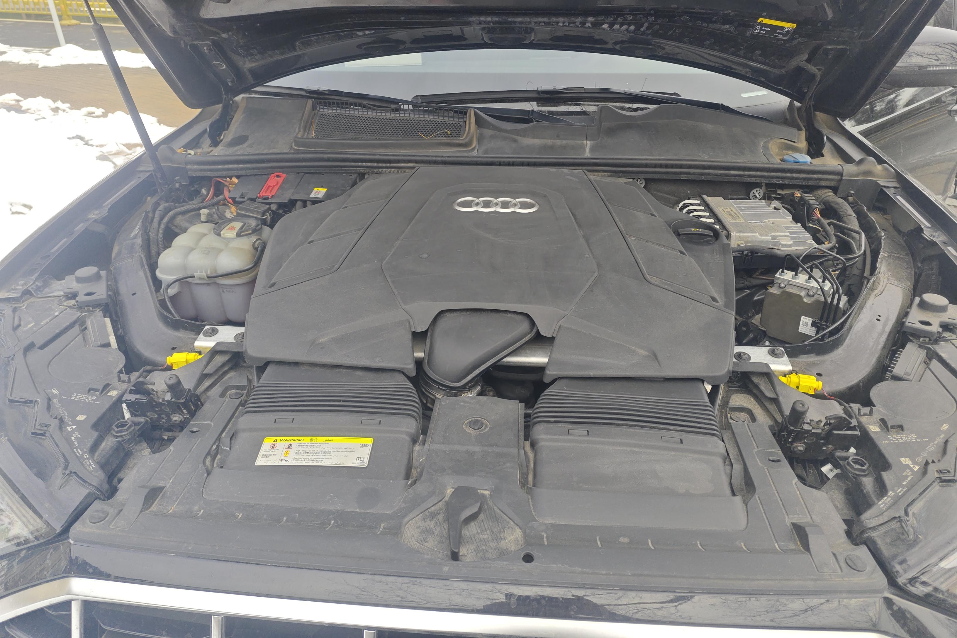 奥迪Q7 55 [进口] 2021款 3.0T 自动 运动型quattro-S-line 