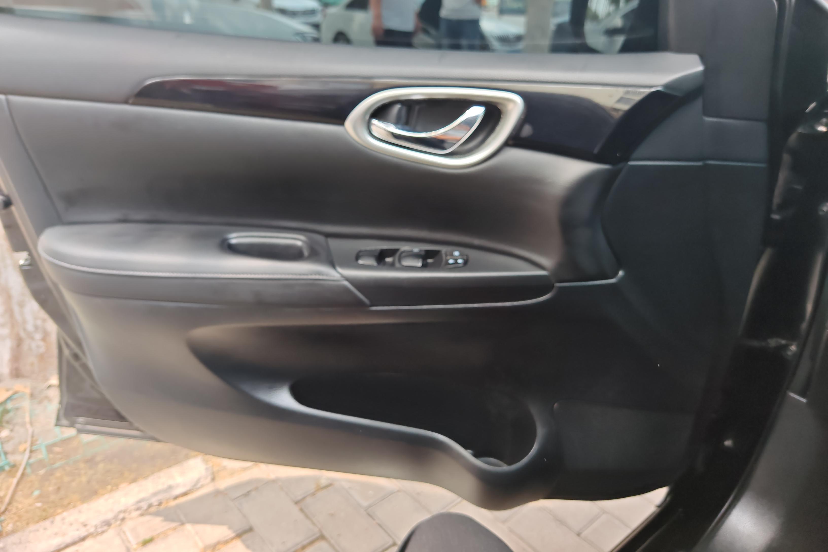 日产轩逸 2019款 1.6L 自动 XV智联尊享版 (国Ⅴ) 