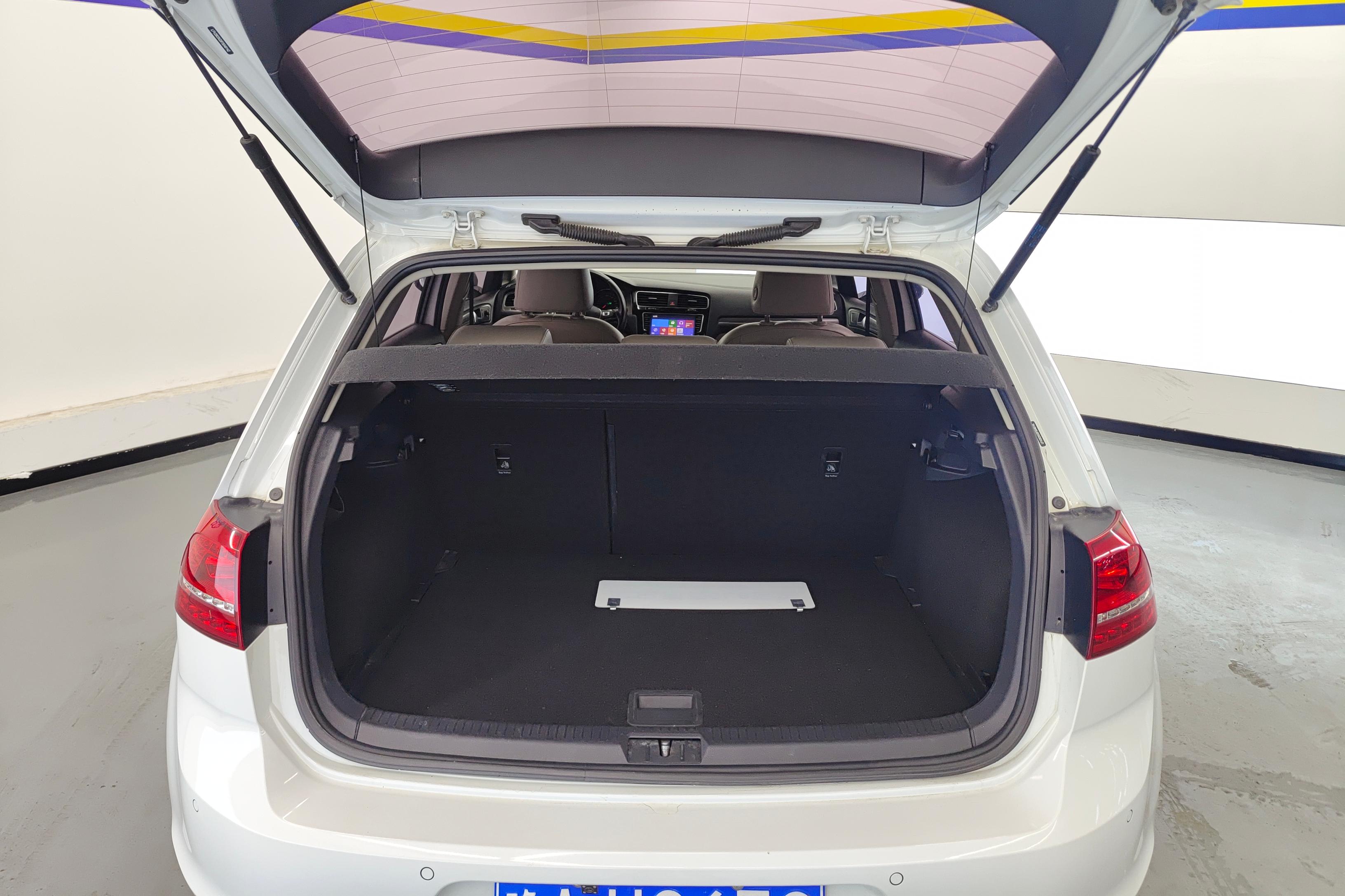 大众高尔夫 2015款 1.4T 自动 汽油 豪华型 (国Ⅳ) 
