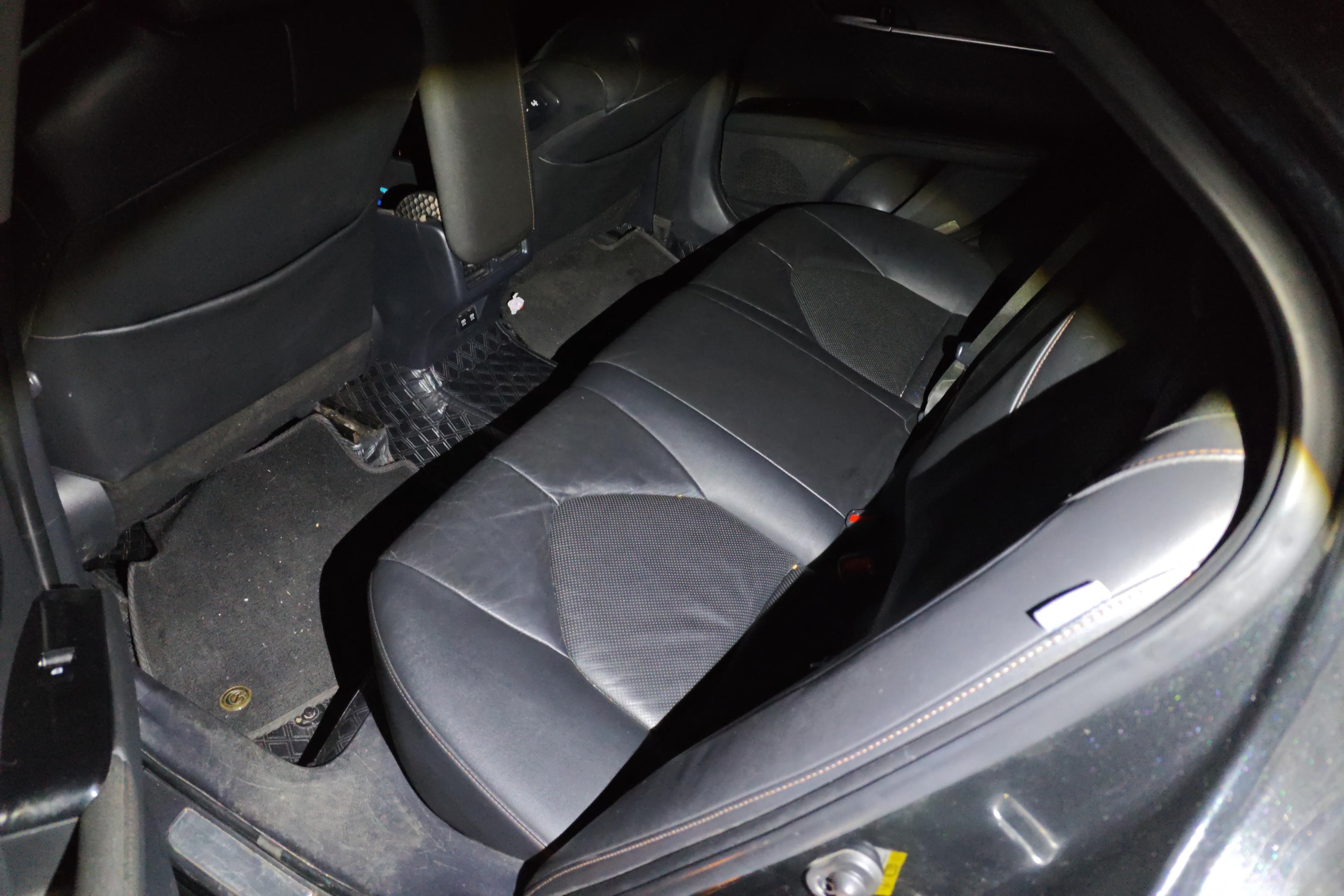 丰田凯美瑞 2018款 2.5L 自动 豪华版 (国Ⅴ) 