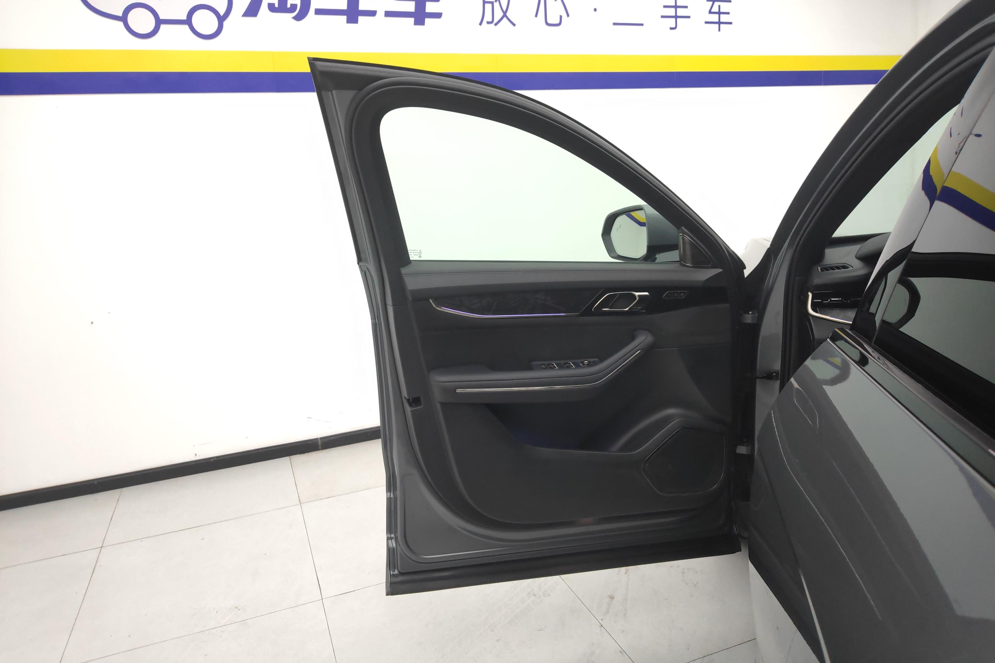 领克领克09 PHEV 2021款 2.0T 自动 Halo (国Ⅵ) 