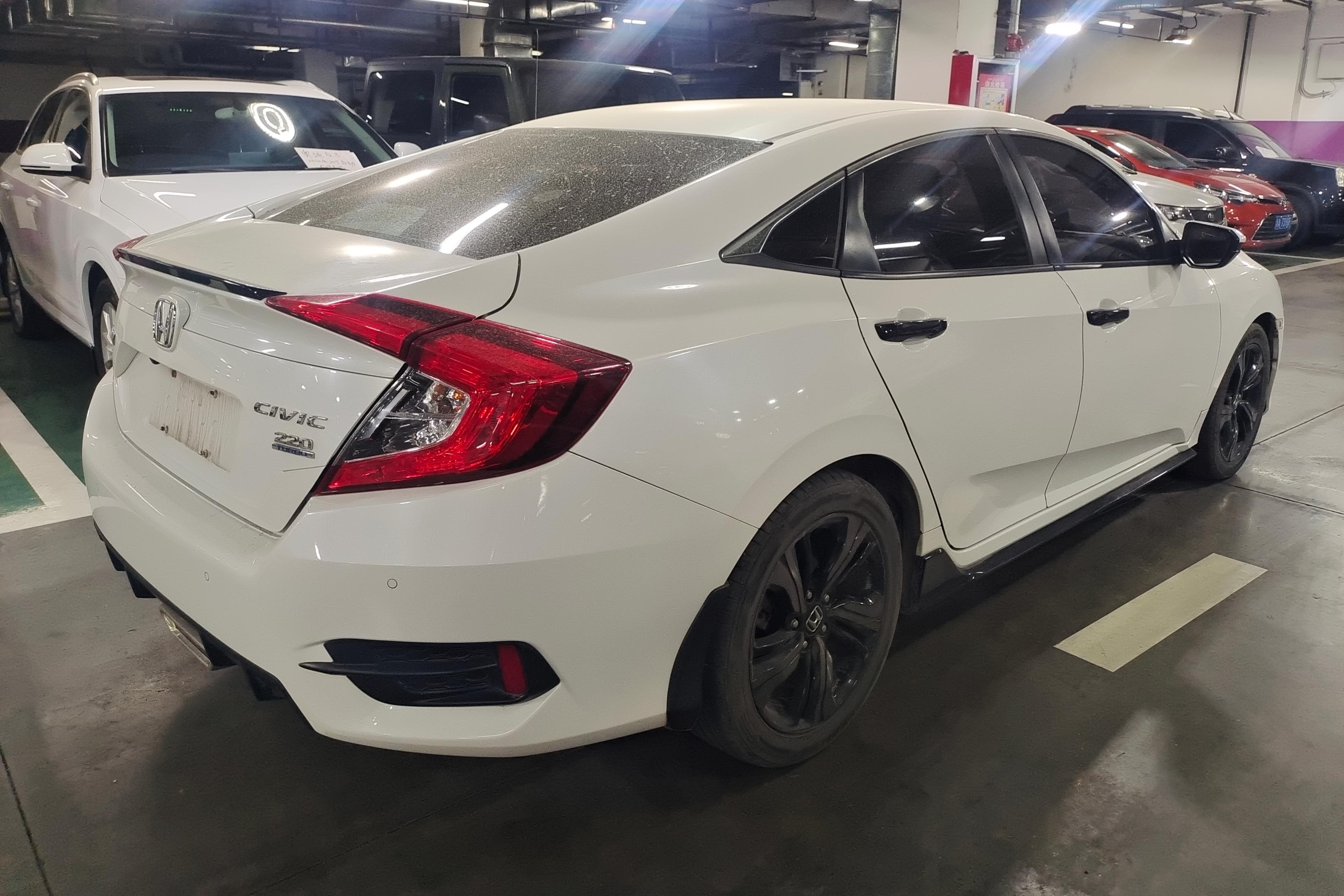 本田思域 2019款 1.5T 自动 燃动版220TURBO (国Ⅴ) 