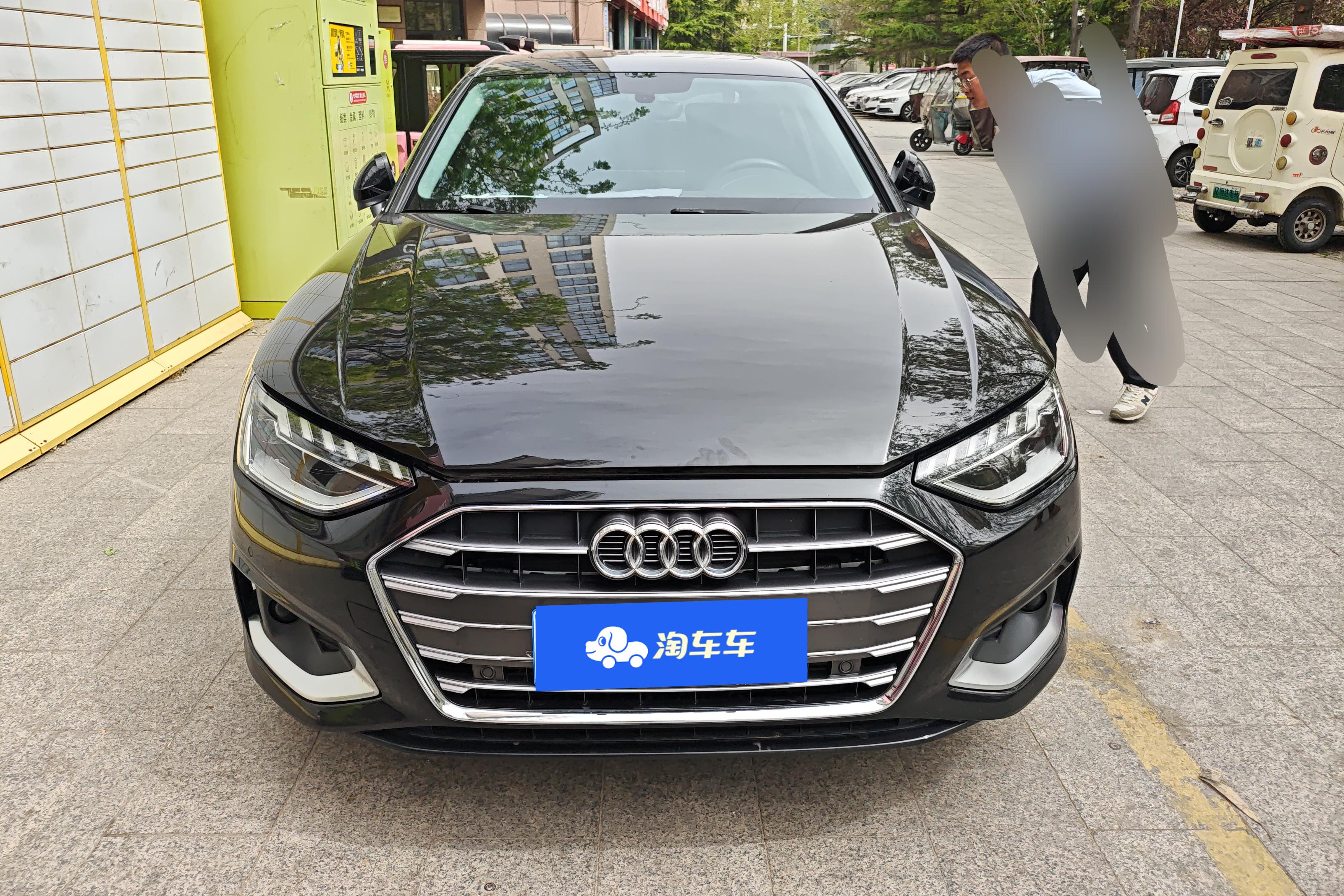奥迪A4L 2020款 2.0T 自动 时尚致雅型 (国Ⅵ) 