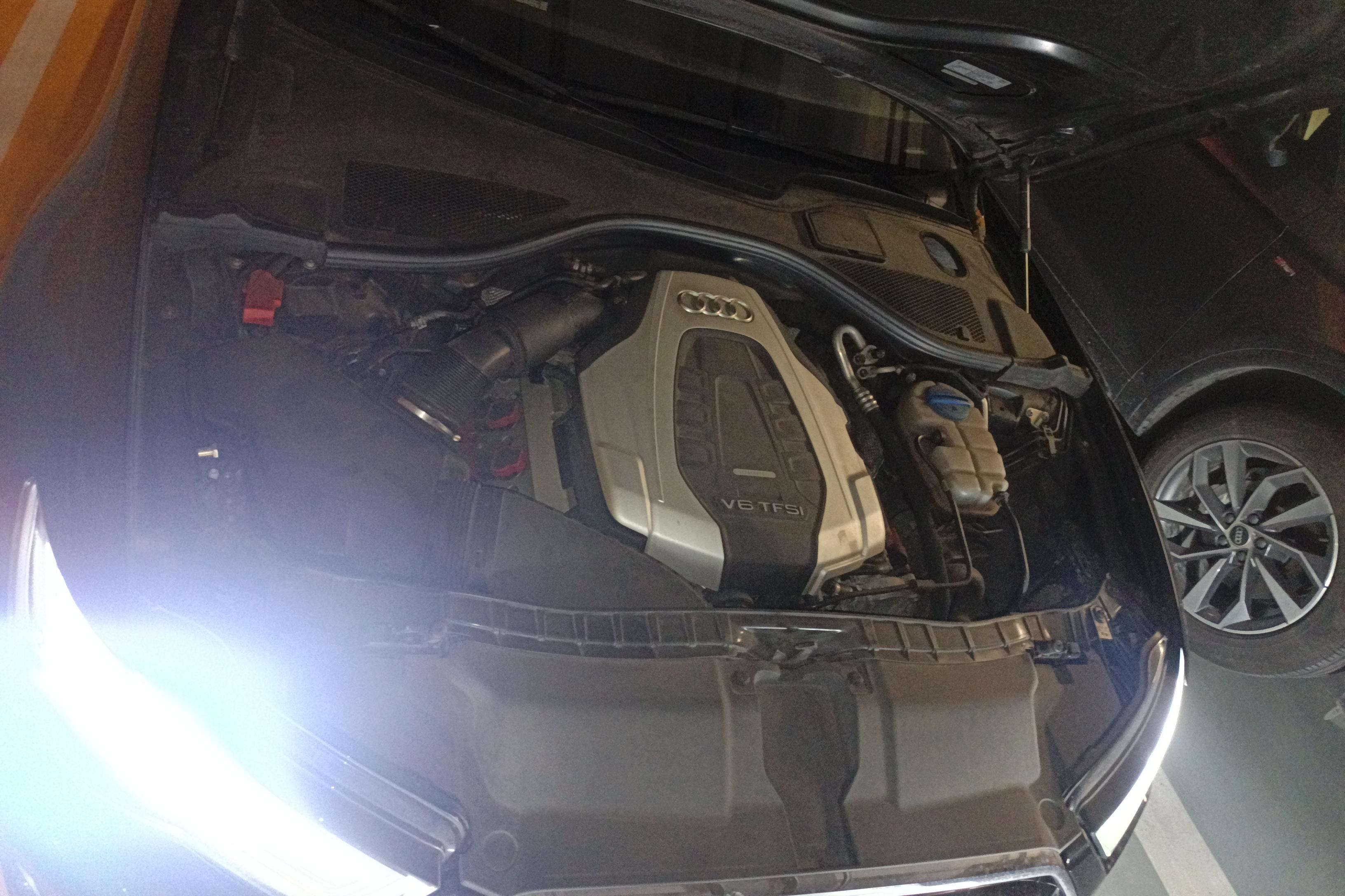 奥迪A6L 45TFSI 2016款 3.0T 自动 运动型 (国Ⅴ) 