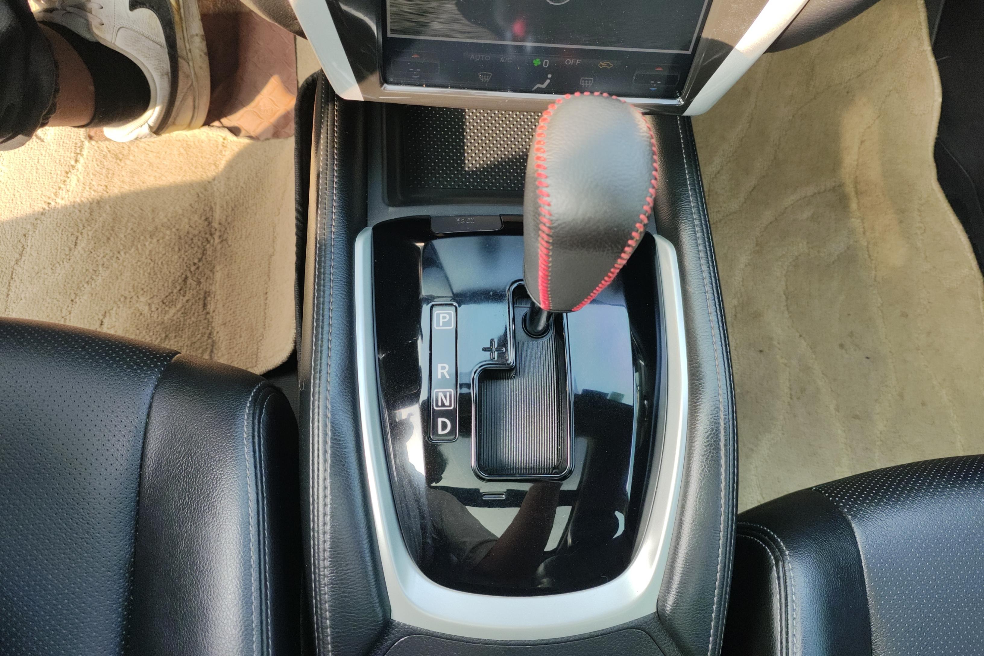 日产奇骏 2014款 2.0L 自动 前驱 舒适版 (国Ⅳ) 