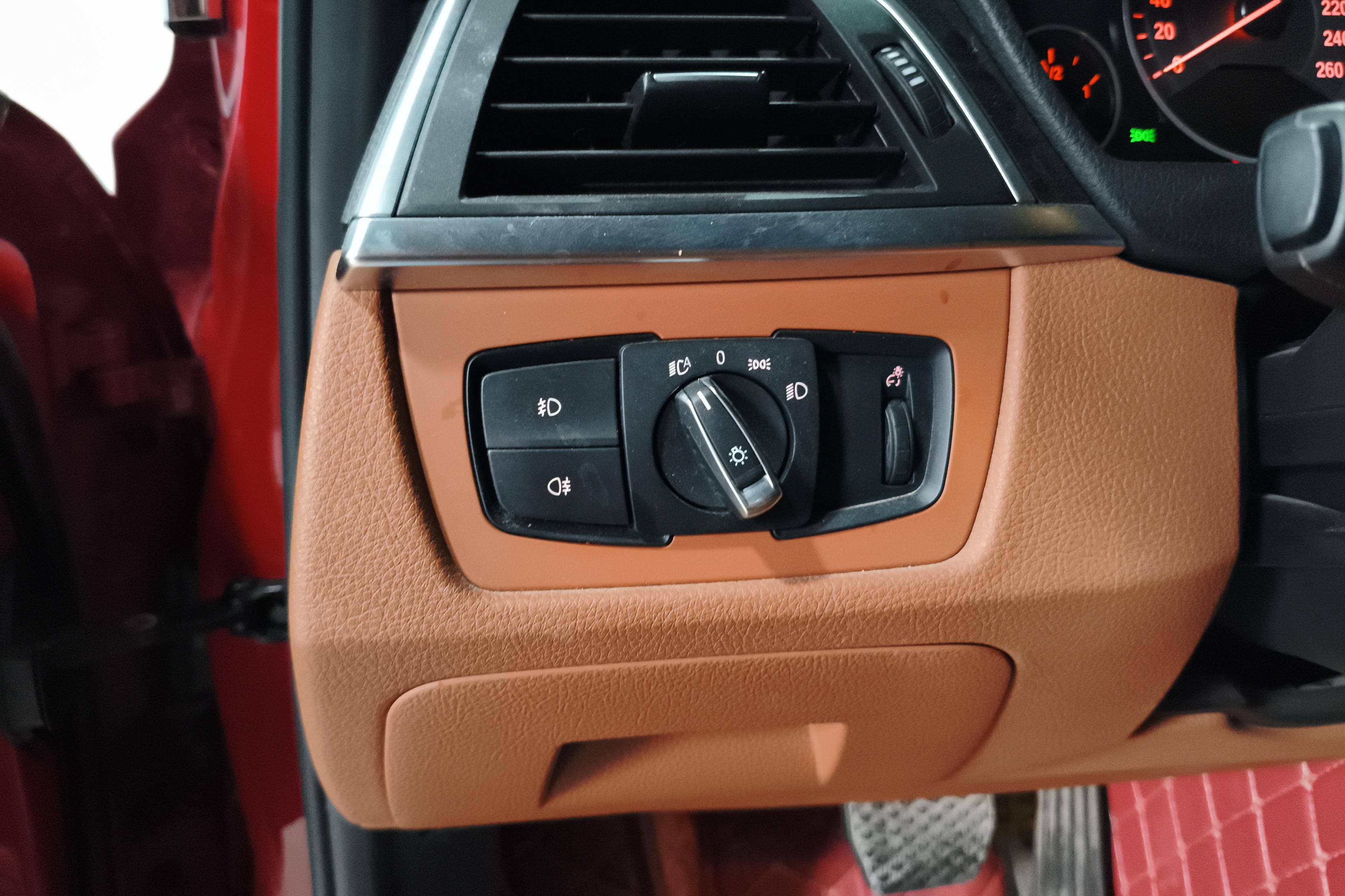 宝马3系 320Li 2016款 2.0T 自动 汽油 豪华设计套装 (国Ⅴ) 