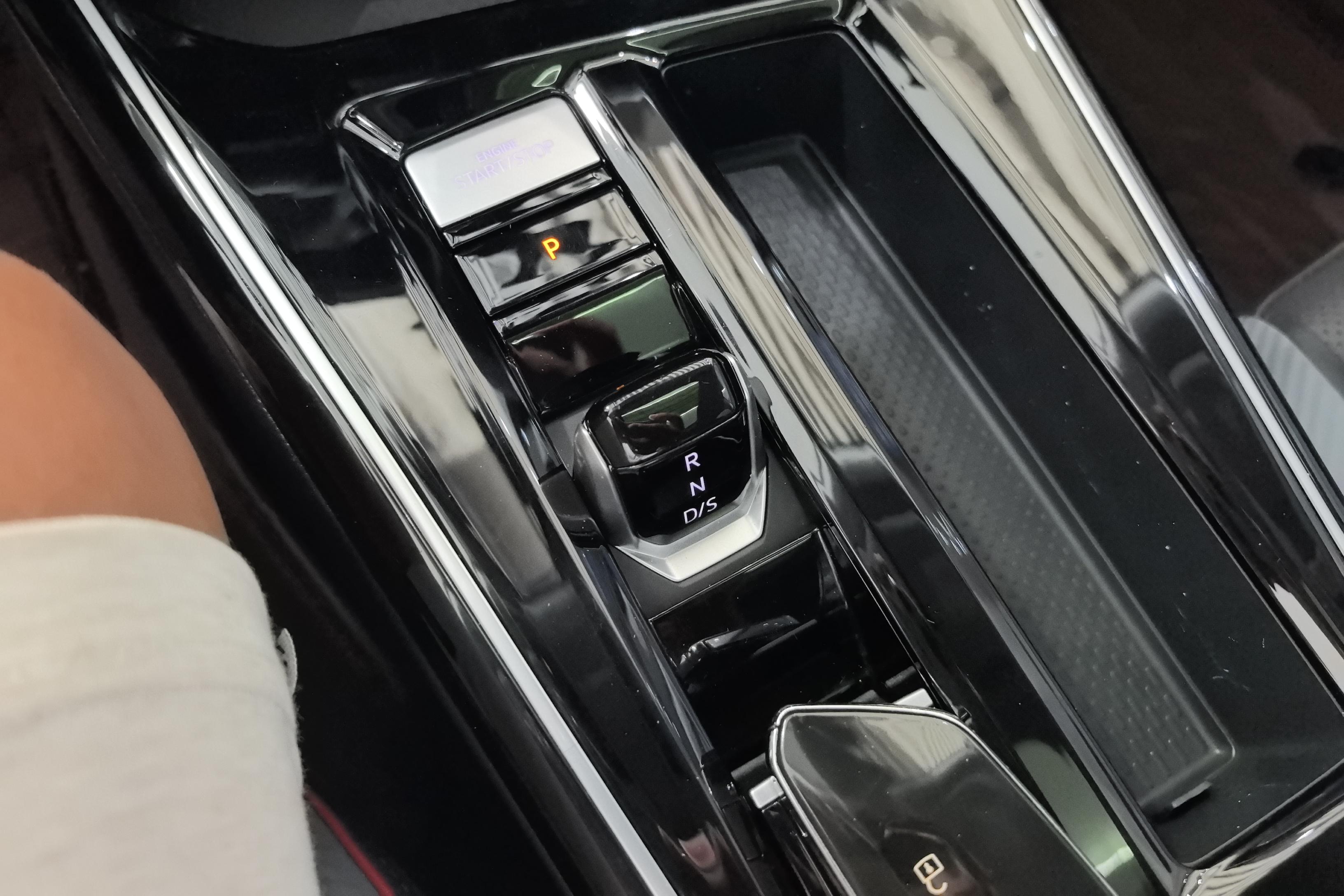 大众凌渡 L 2023款 1.4T 自动 280TSI酷辣版 (国Ⅵ) 