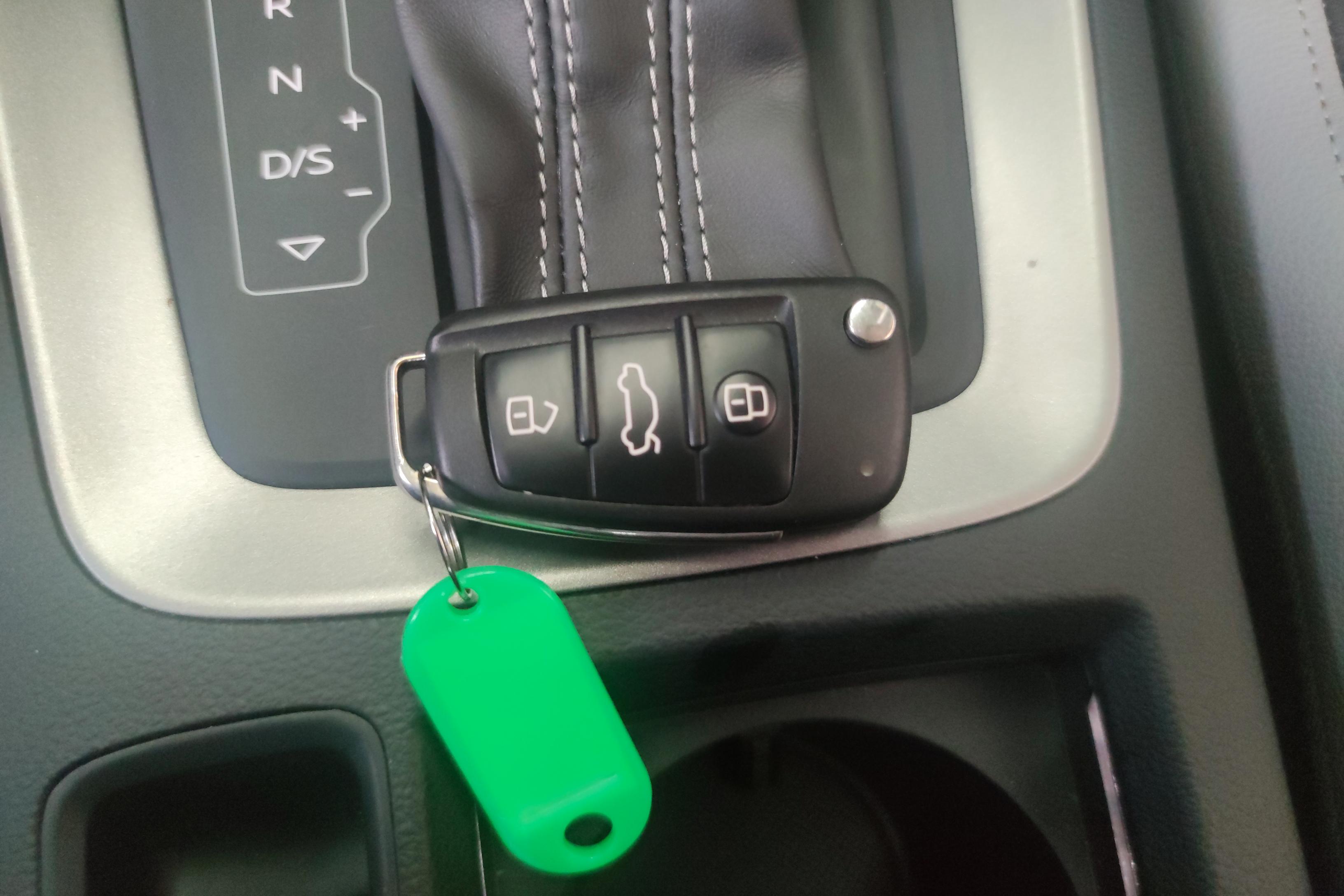 奥迪Q3 40TFSI 2019款 2.0T 自动 前驱 时尚动感型 (国Ⅵ) 