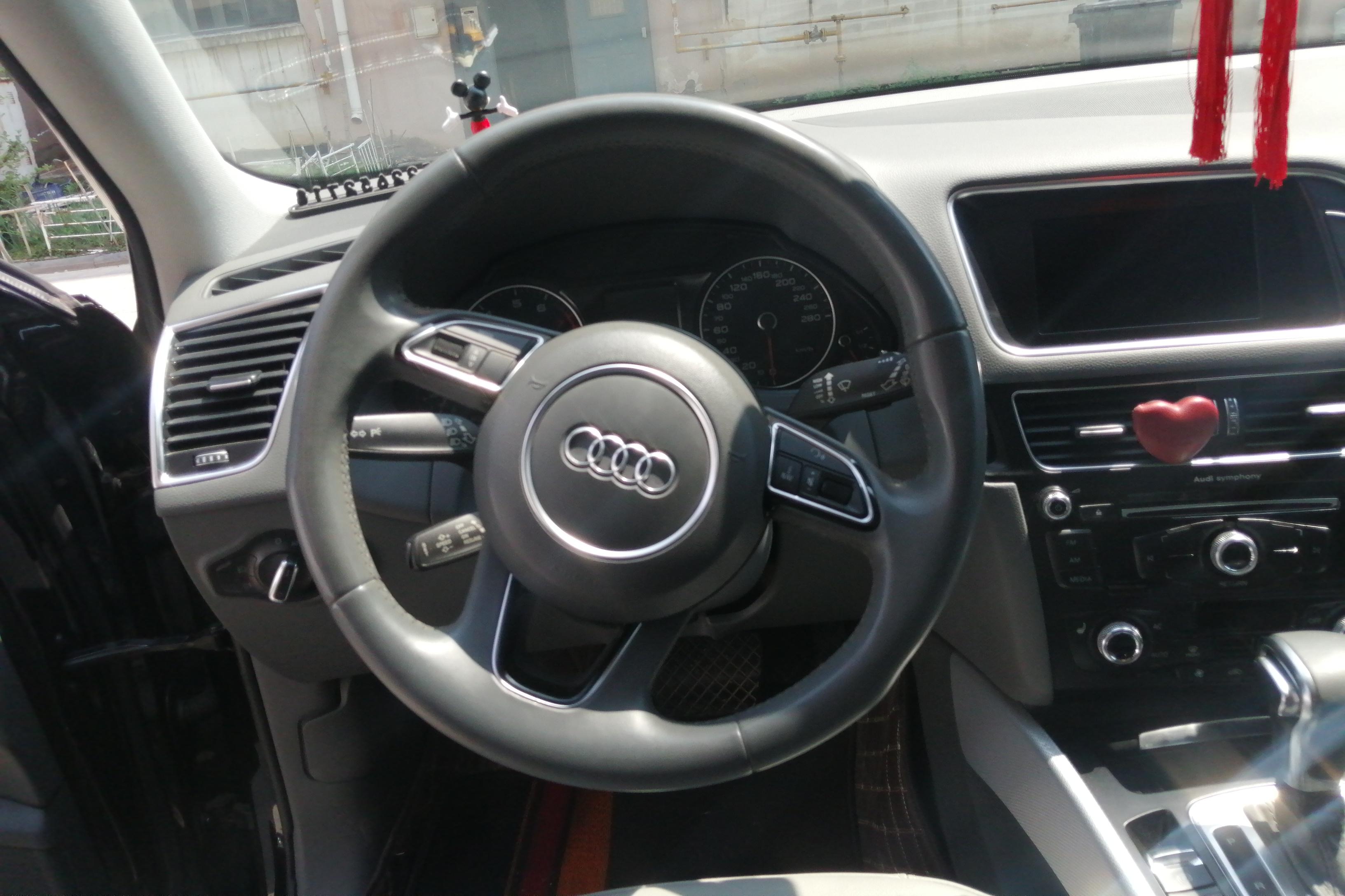 奥迪Q5 2013款 2.0T 自动 四驱 汽油 技术型 (国Ⅳ) 